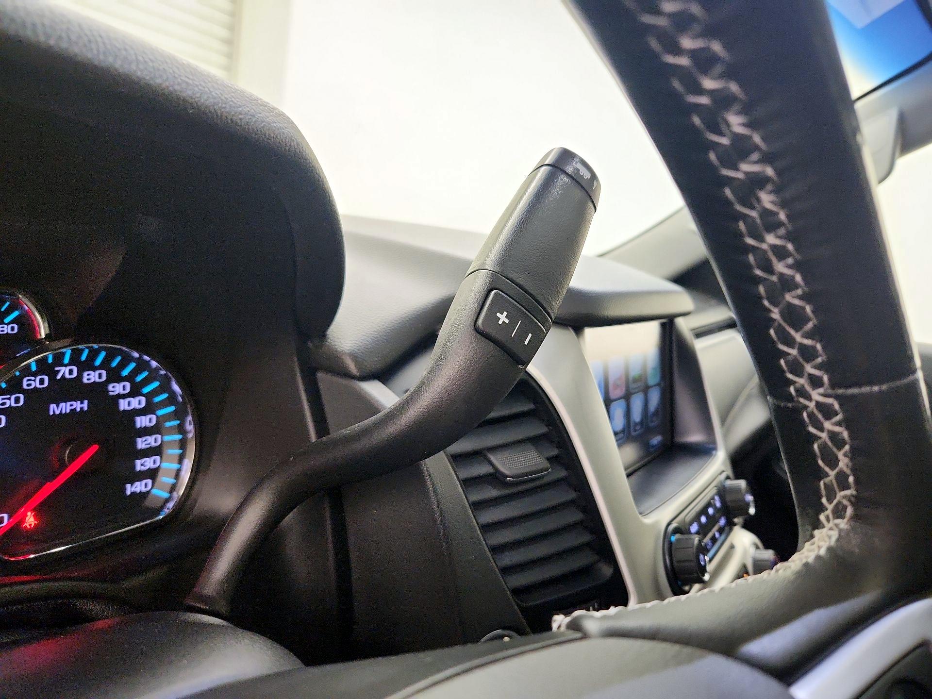Thumbnail: 2019 GMC Yukon - 17