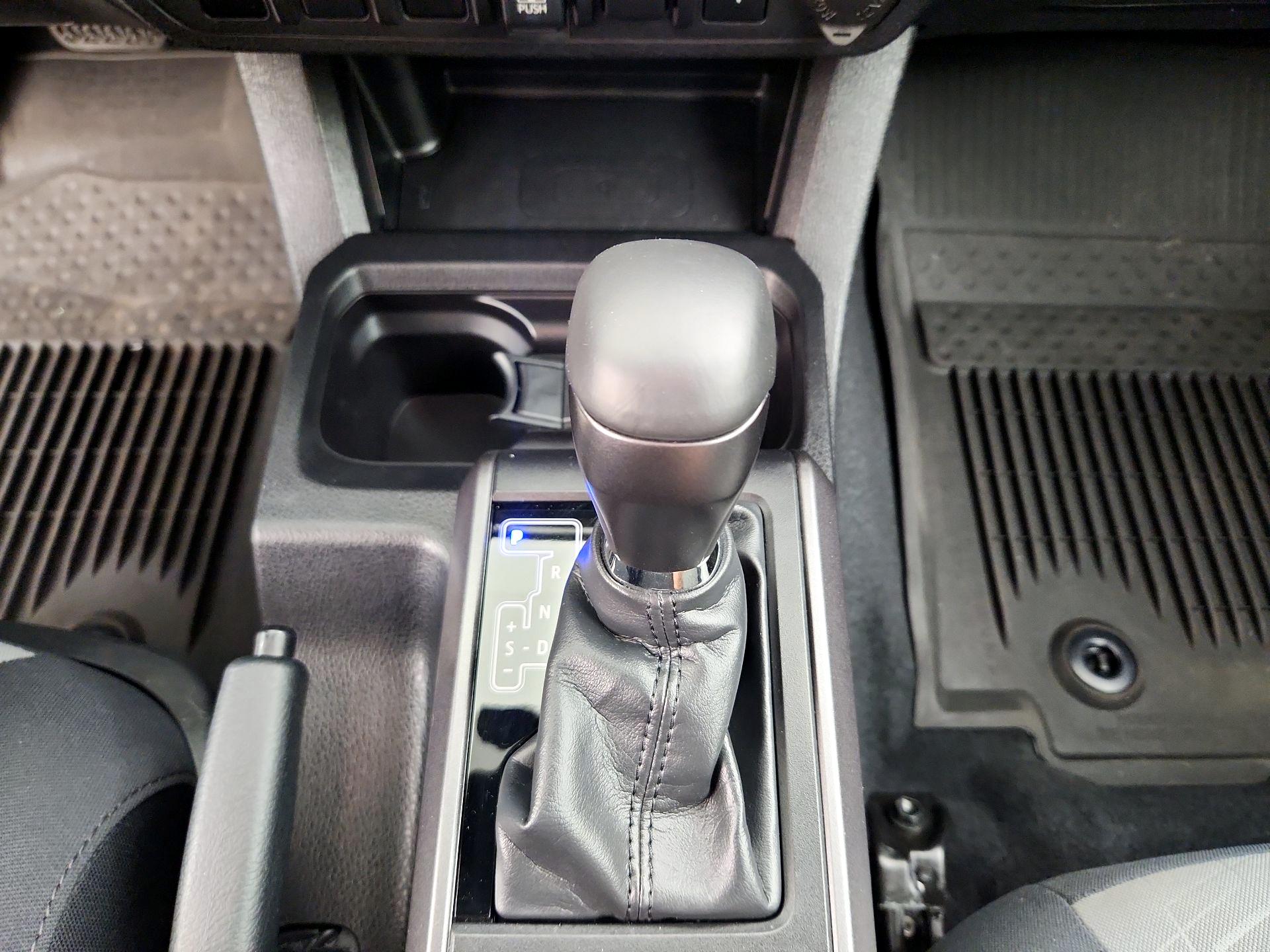 Thumbnail: 2023 Toyota Tacoma - 17