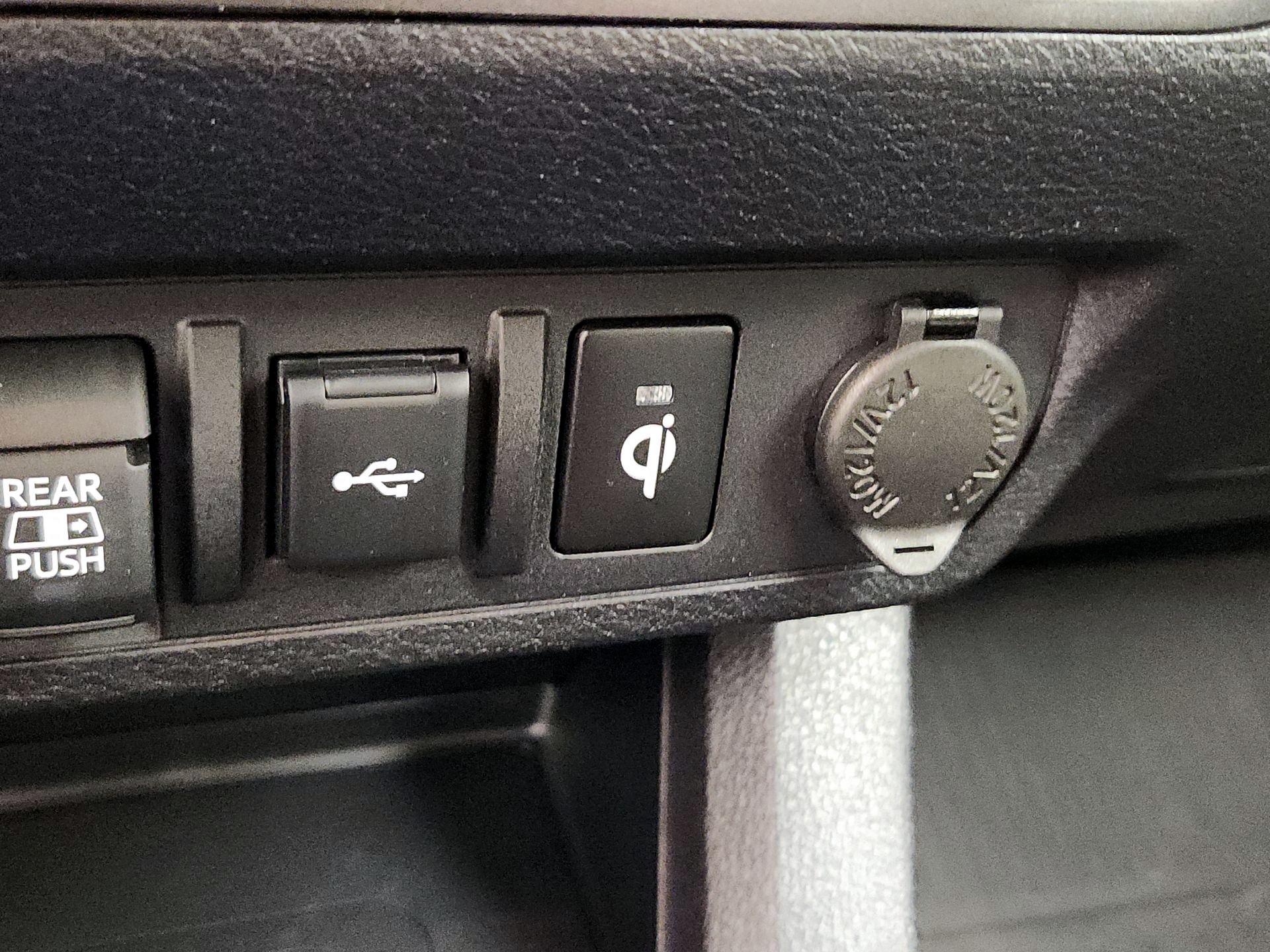 Thumbnail: 2023 Toyota Tacoma - 18