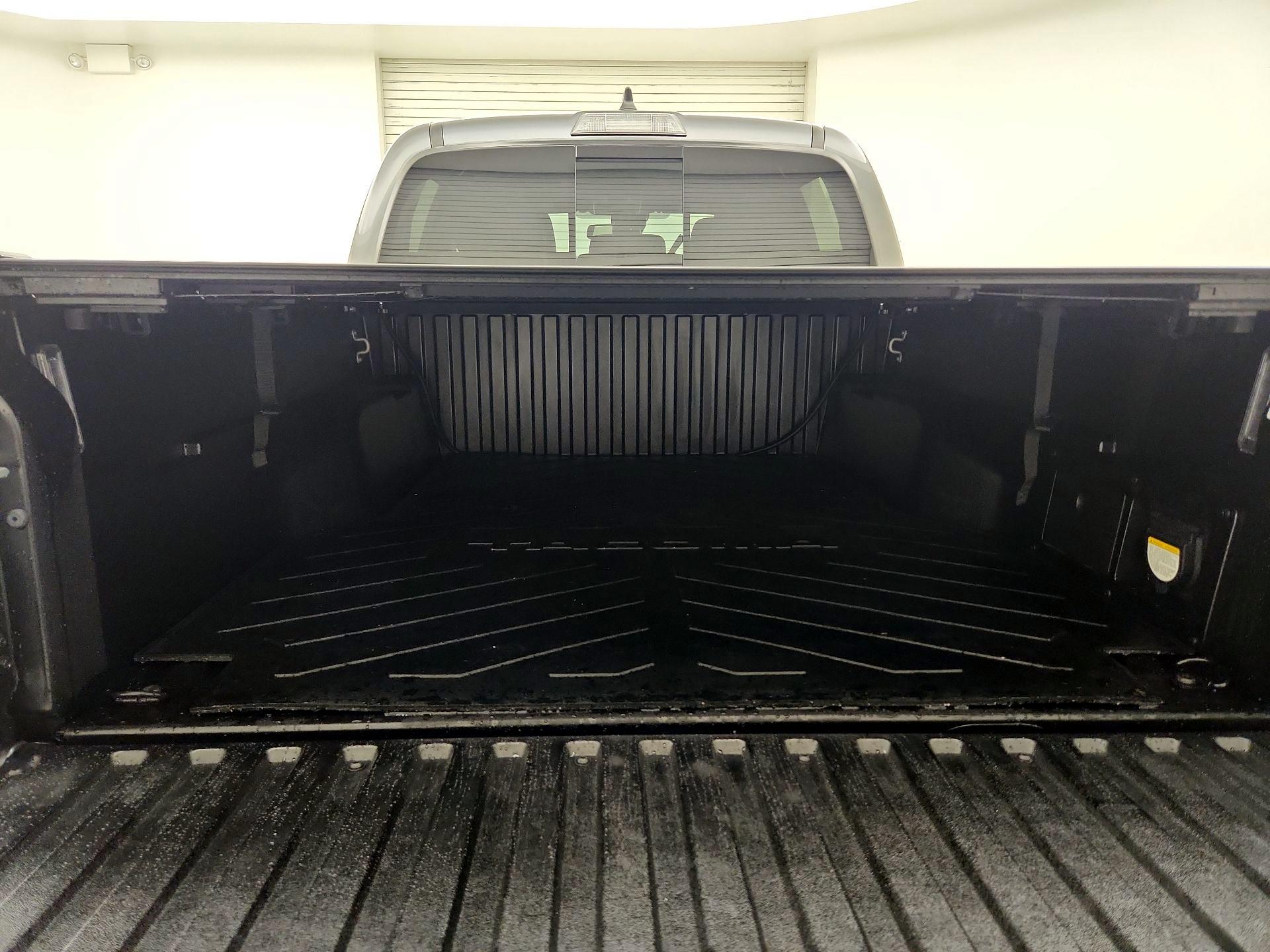 Thumbnail: 2023 Toyota Tacoma - 20