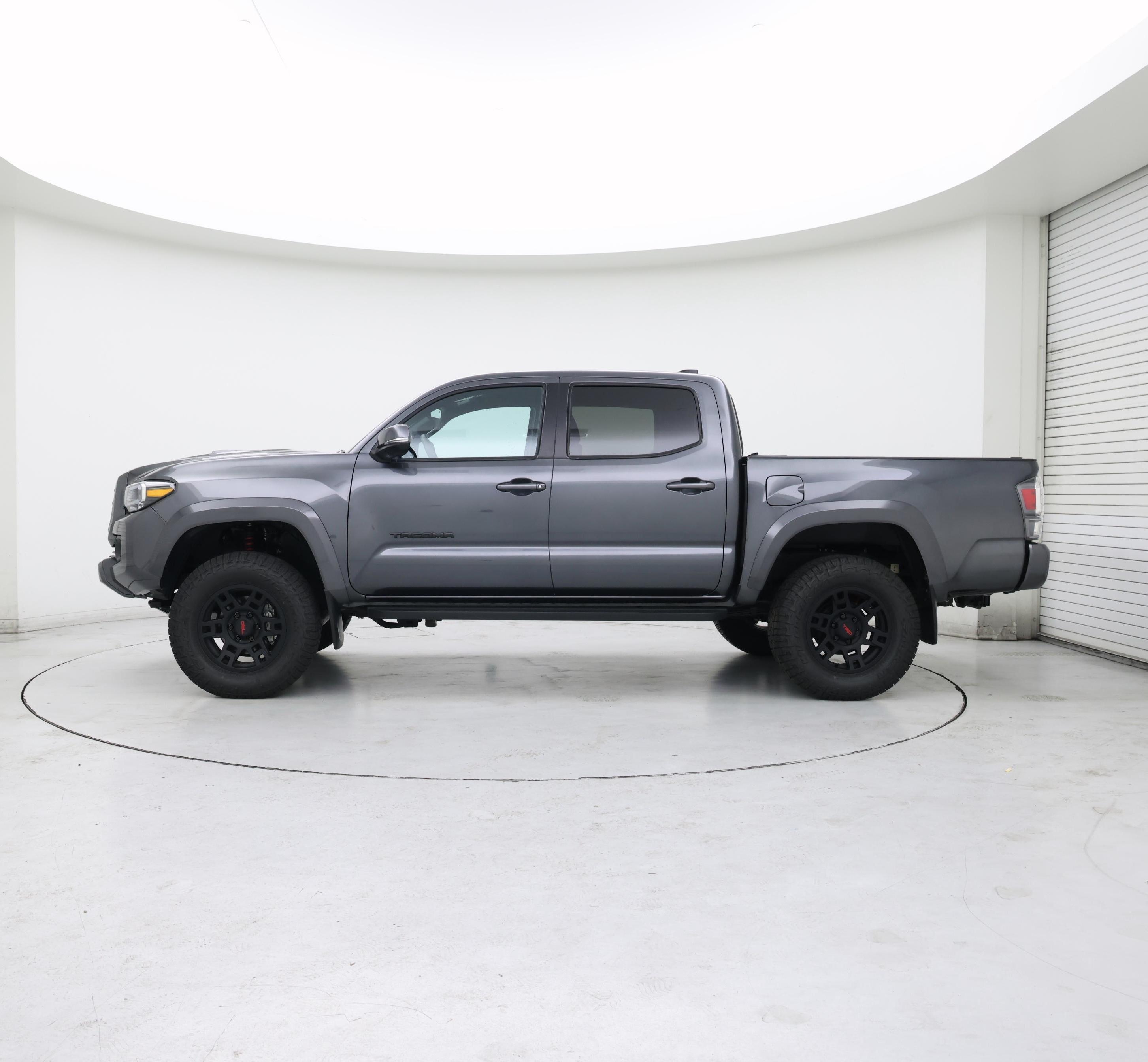 Thumbnail: 2023 Toyota Tacoma - 3