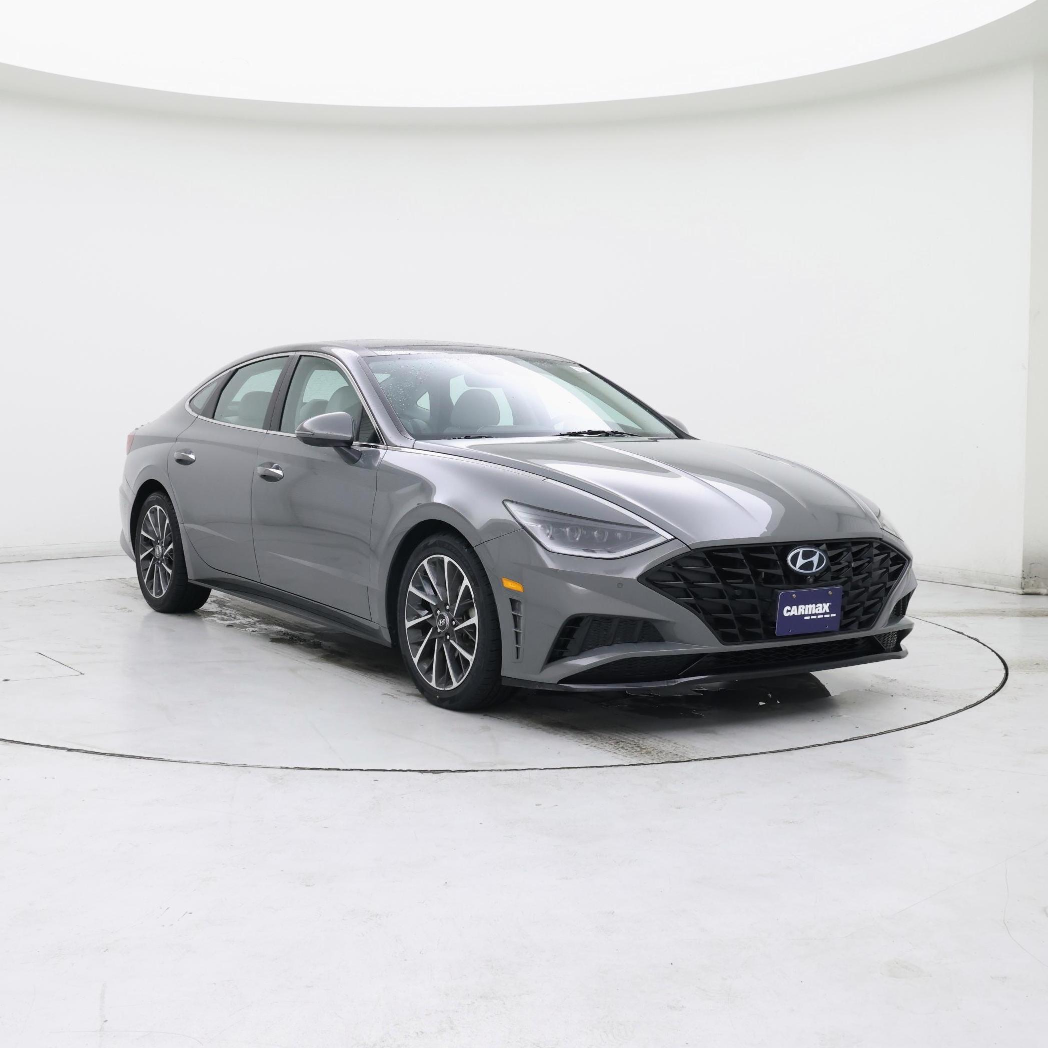 Gray 2020 Hyundai Sonata Sedan Front-Wheel Drive Automatic