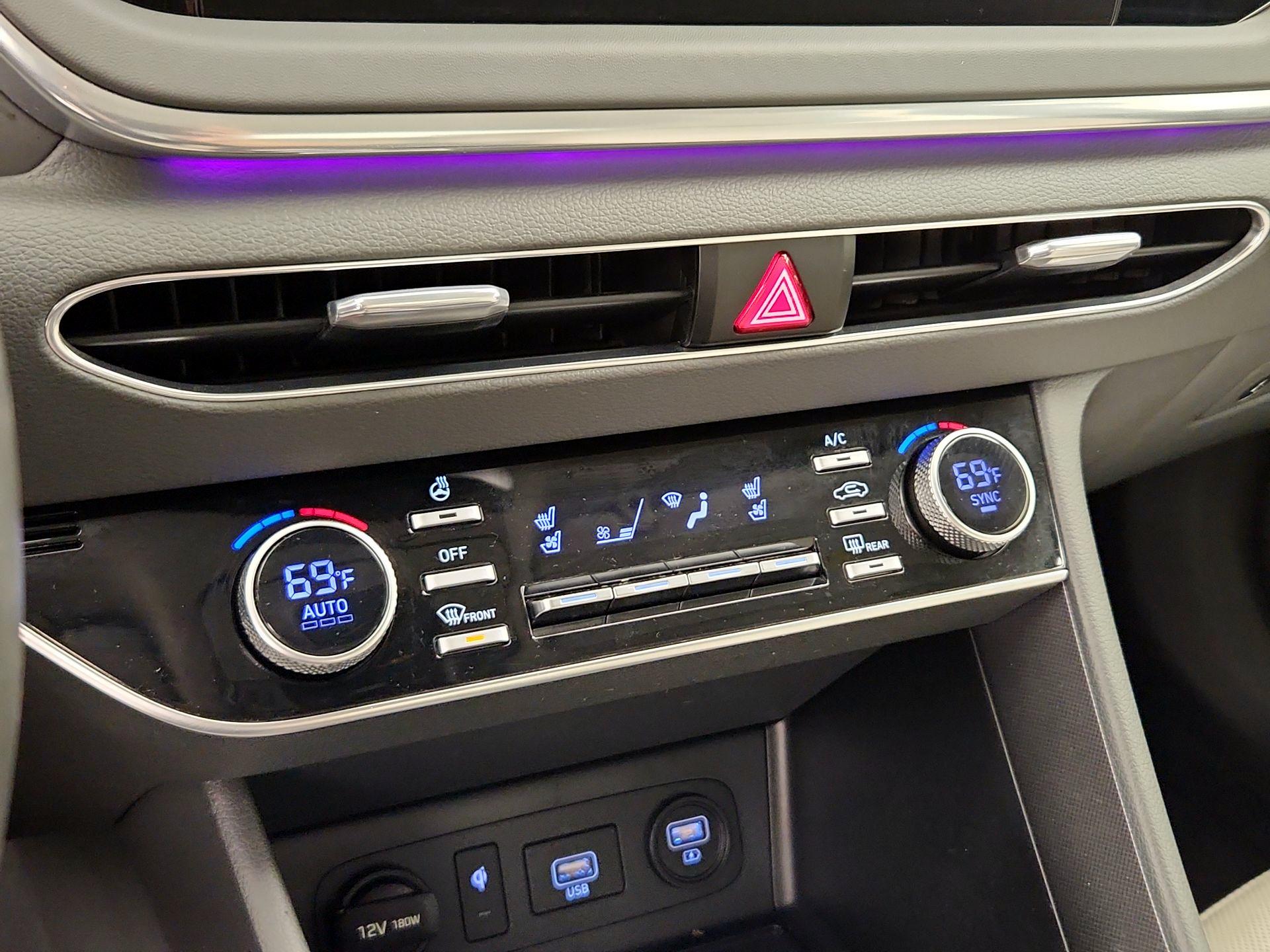 Thumbnail: 2020 Hyundai Sonata - 17