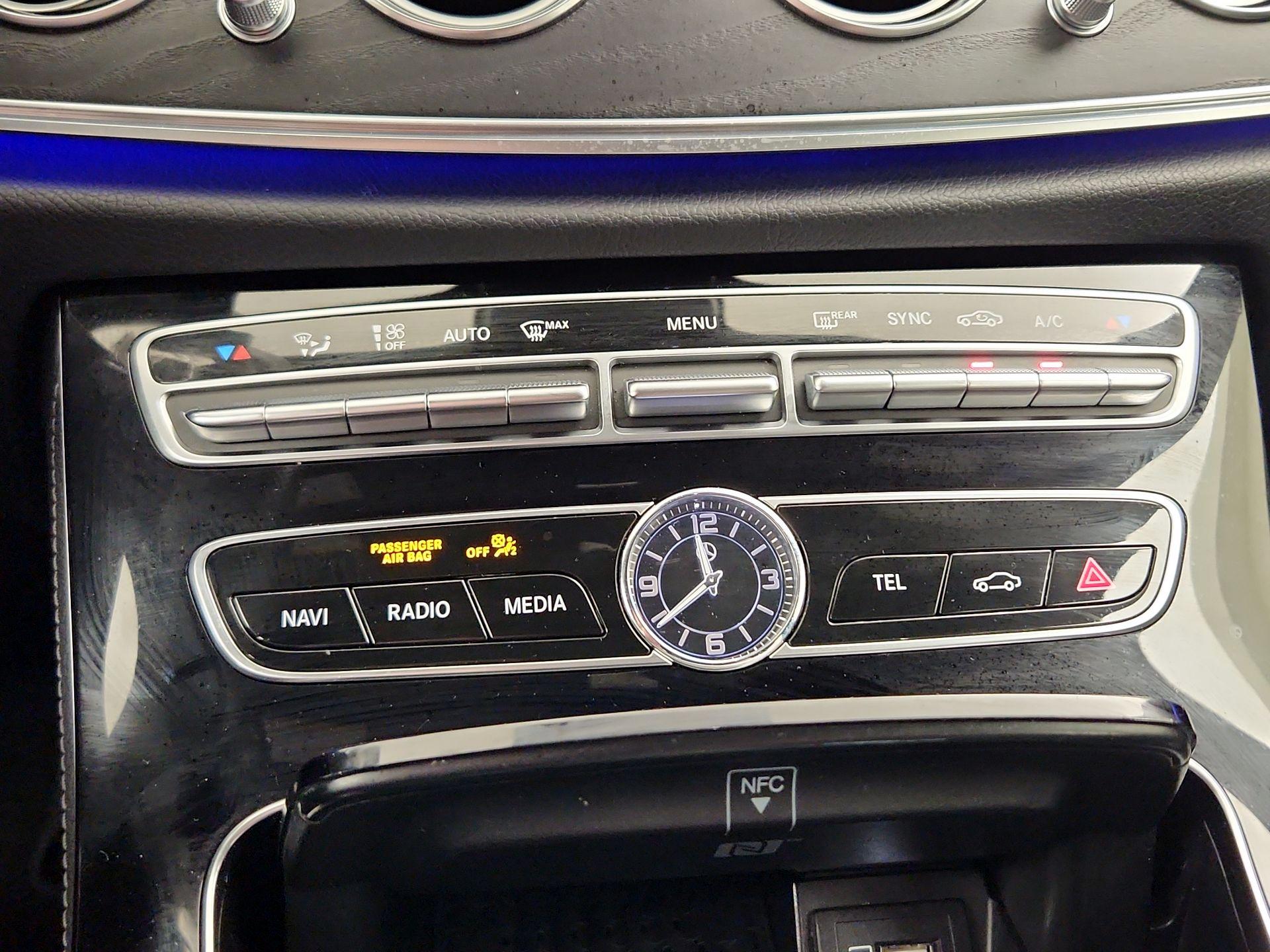 Thumbnail: 2017 Mercedes-Benz E-Class - 17