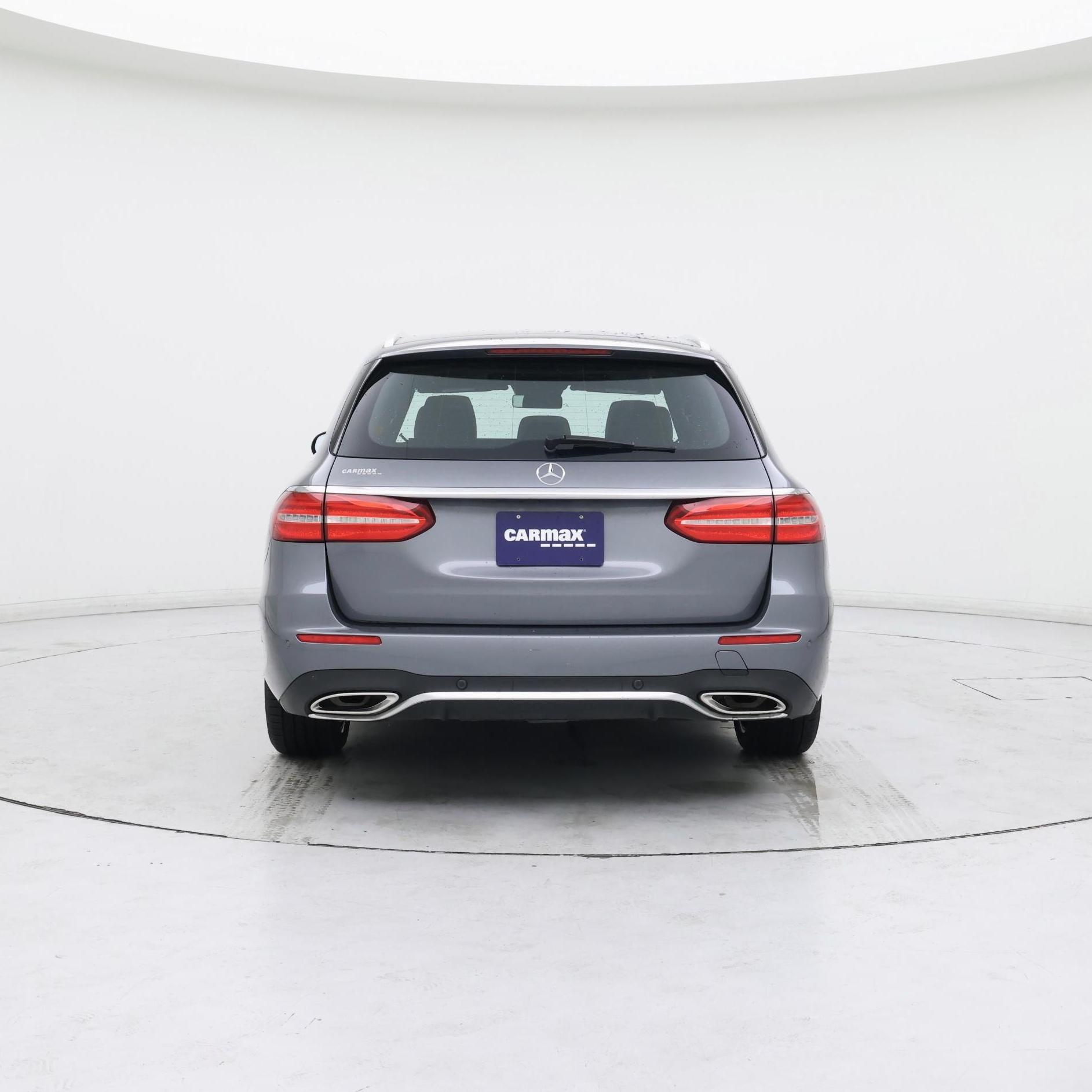 Thumbnail: 2017 Mercedes-Benz E-Class - 6