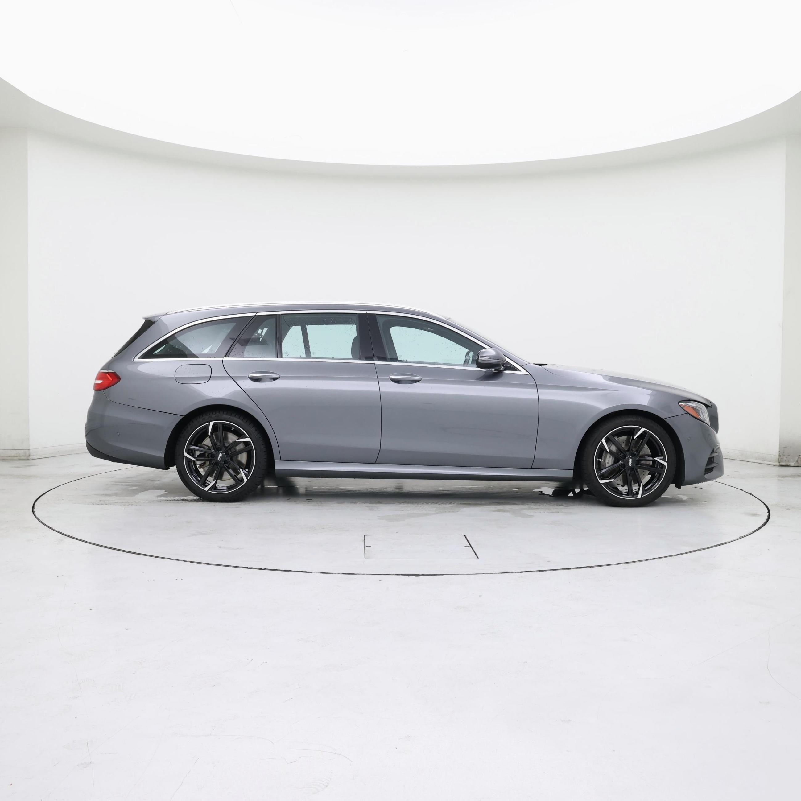 Thumbnail: 2017 Mercedes-Benz E-Class - 7