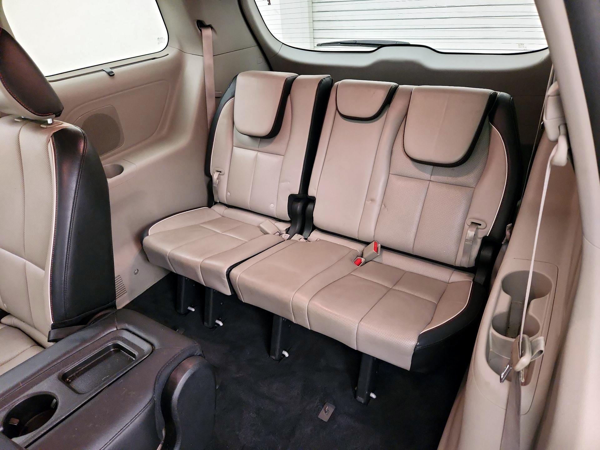 Thumbnail: 2019 Kia Sedona - 20