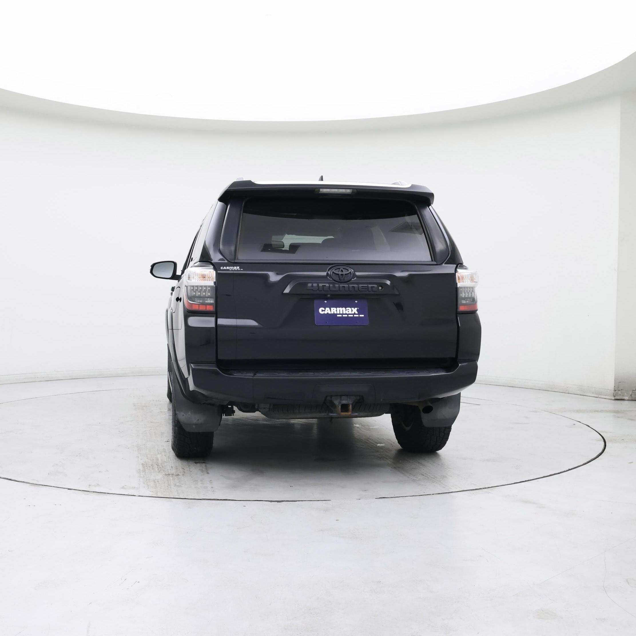 Thumbnail: 2017 Toyota 4Runner - 6