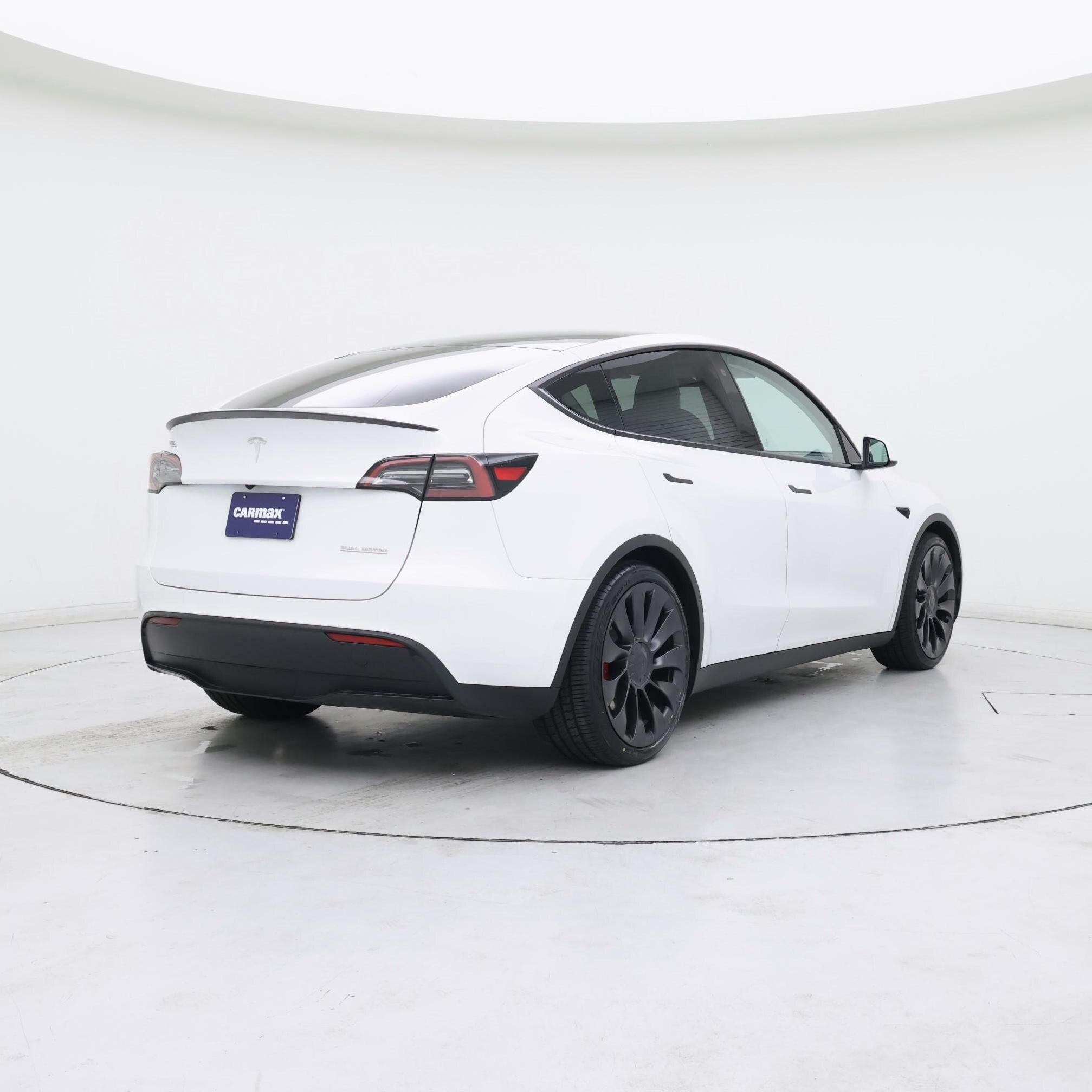 Thumbnail: 2023 Tesla Model Y - 8