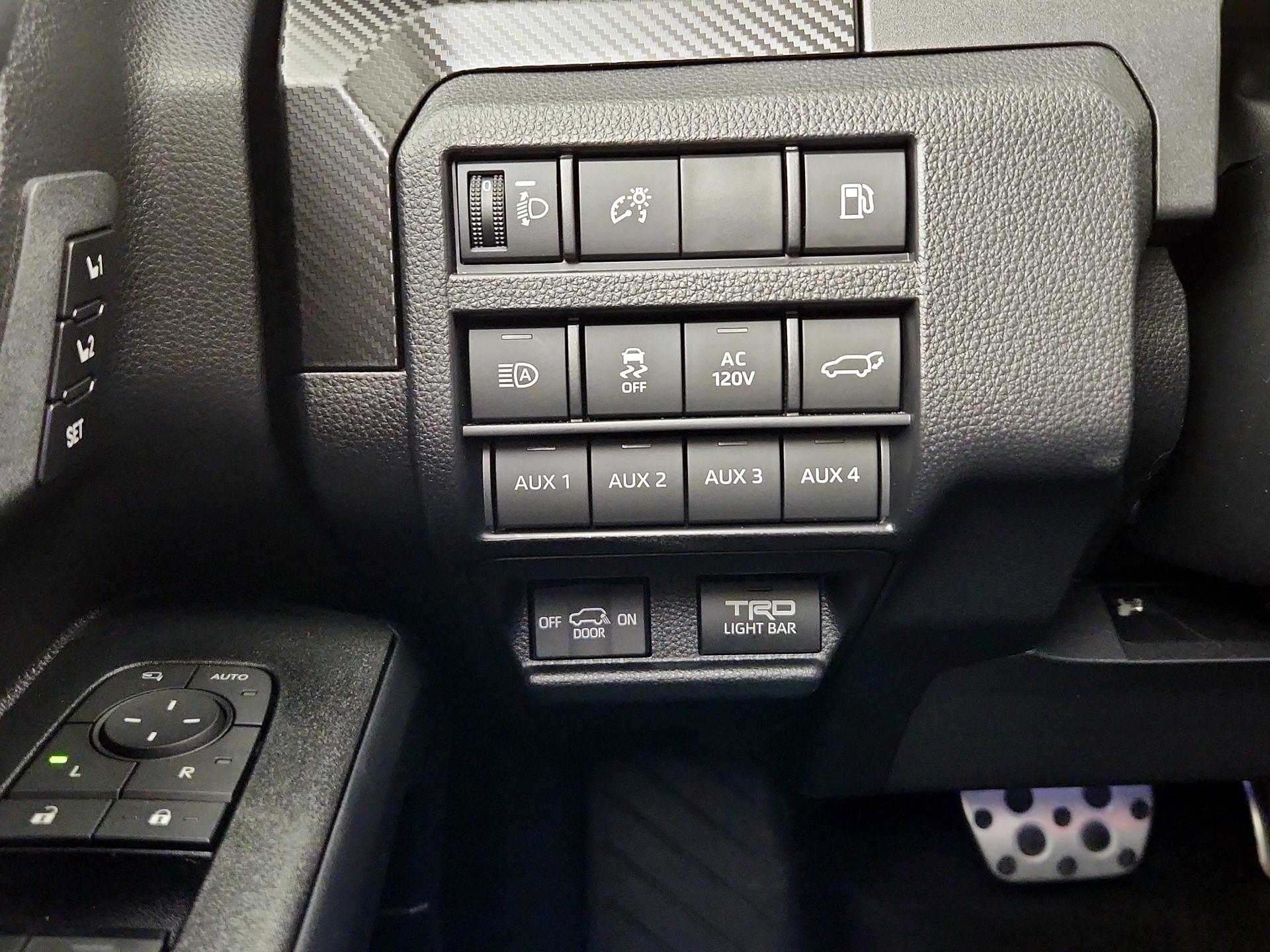 Thumbnail: 2025 Toyota 4Runner - 13