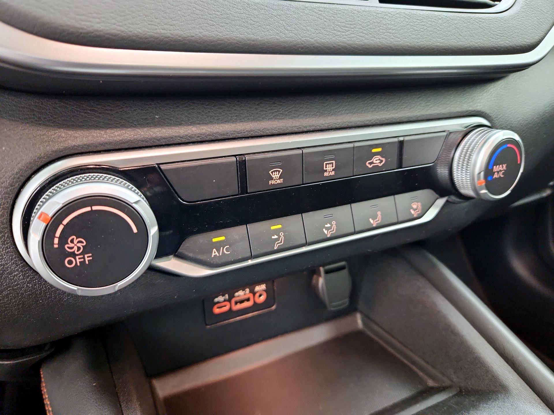 Thumbnail: 2021 Nissan Altima - 16