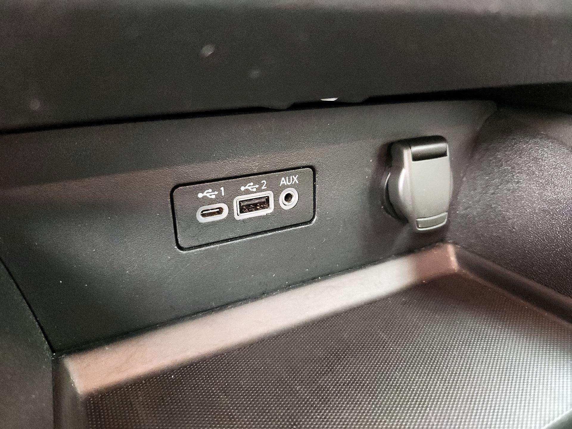 Thumbnail: 2021 Nissan Altima - 18