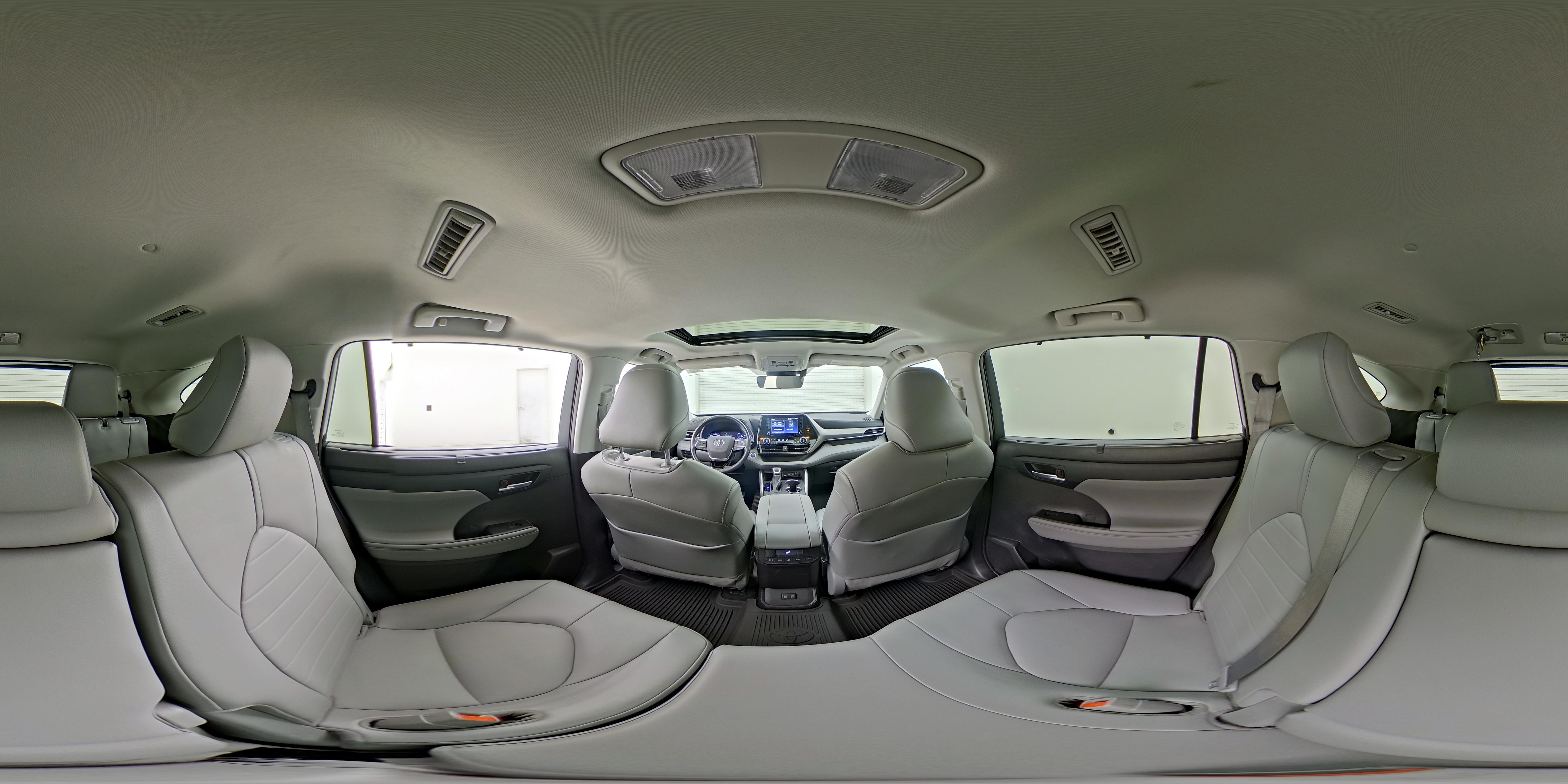 2021 Toyota Highlander XLE - Photo 28