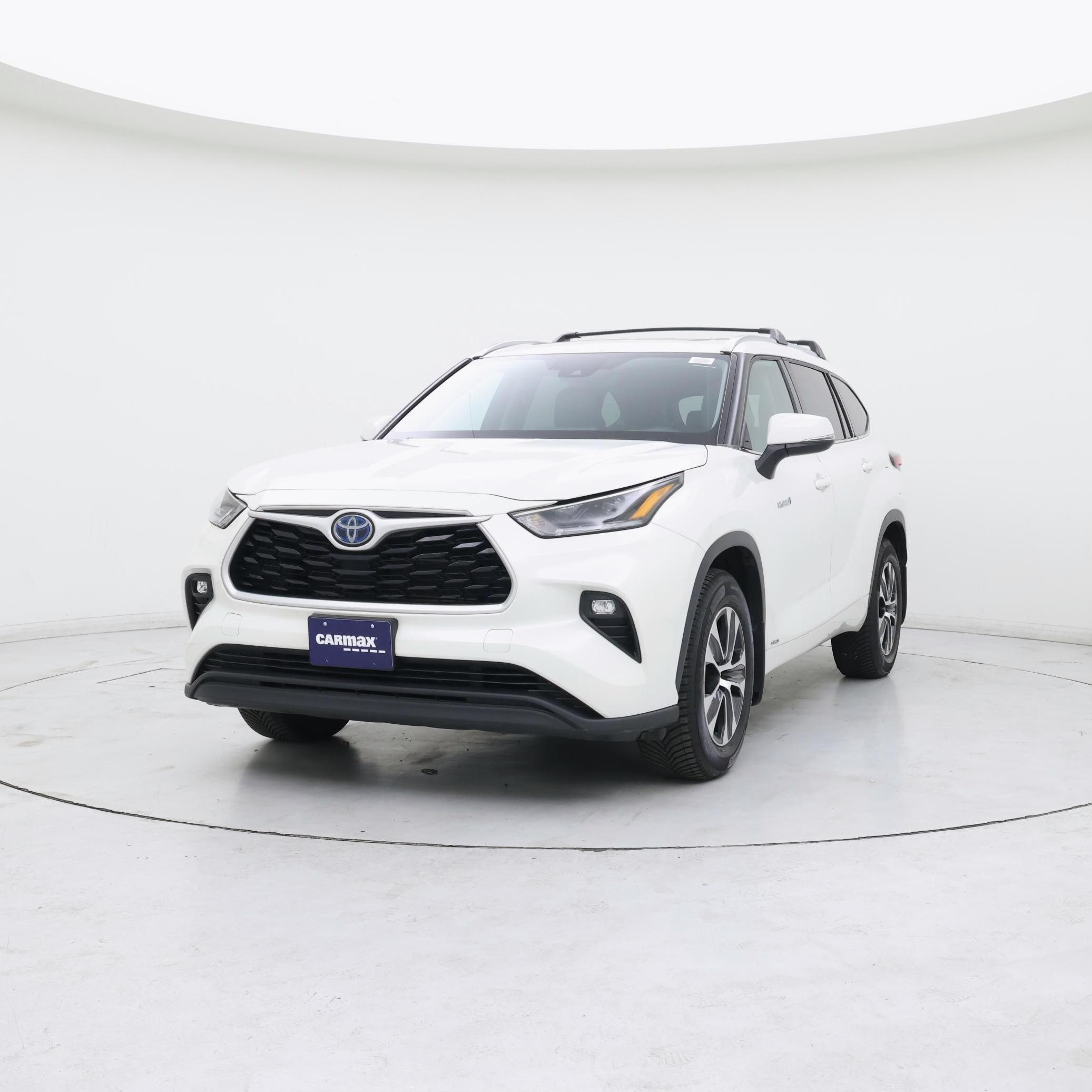 Thumbnail: 2021 Toyota Highlander - 4