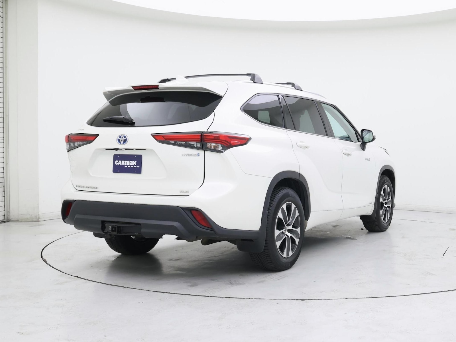 2021 Toyota Highlander XLE - Photo 9