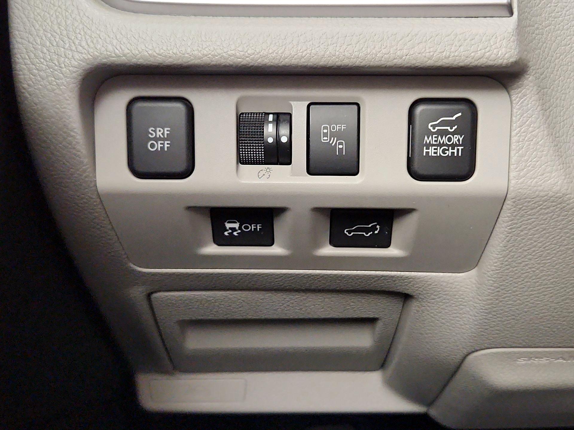 Thumbnail: 2017 Subaru Forester - 13