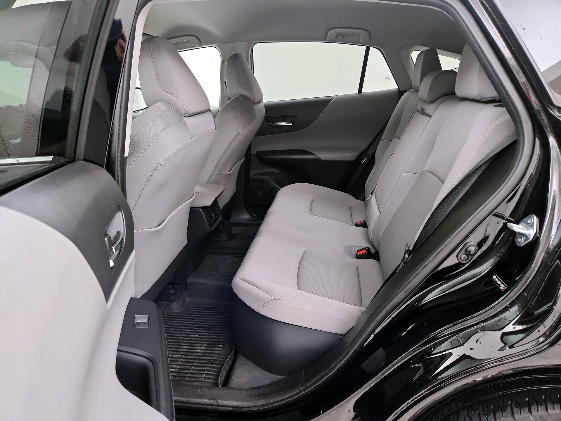 Thumbnail: 2021 Toyota Venza - 19