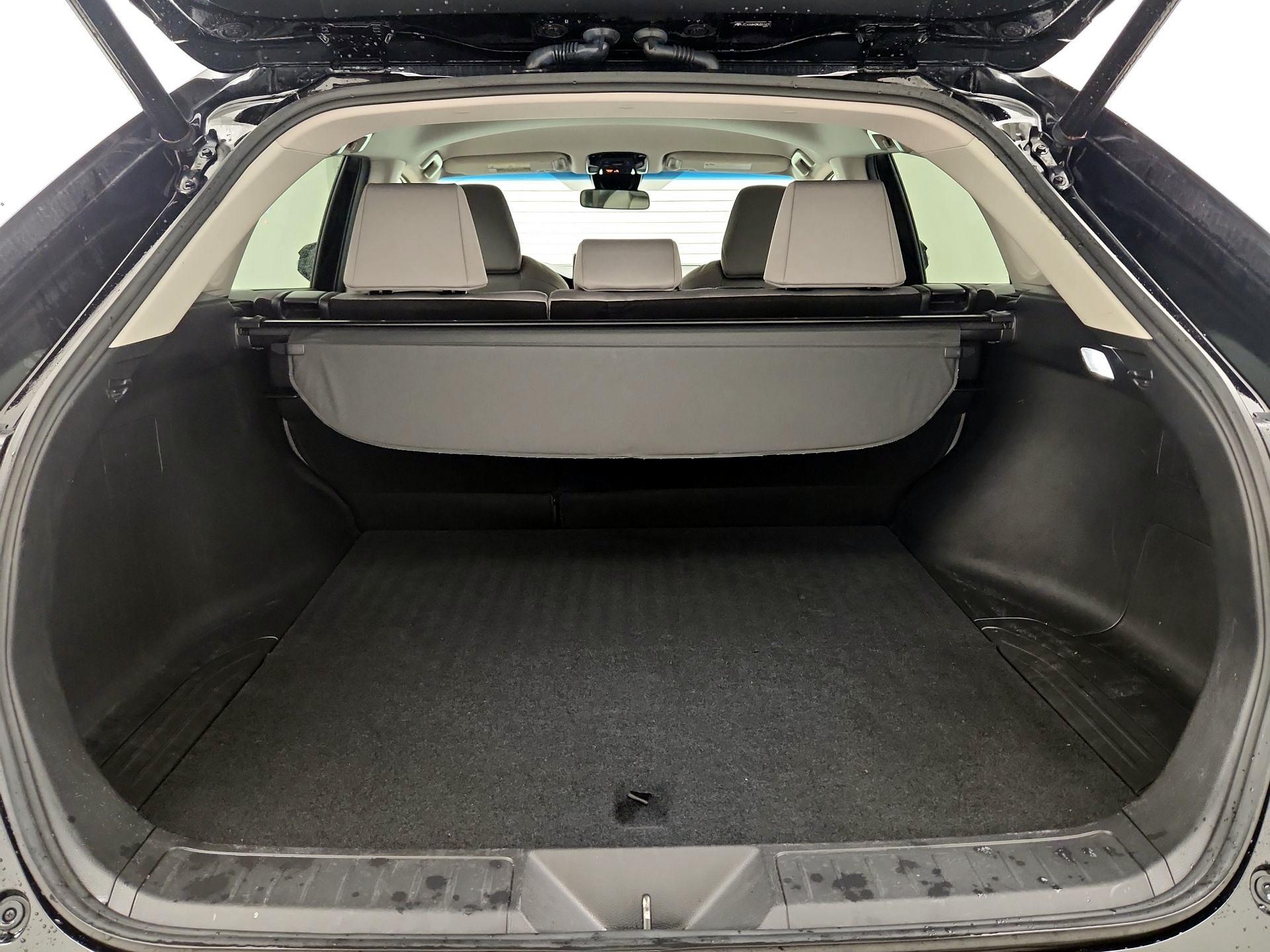 Thumbnail: 2021 Toyota Venza - 20