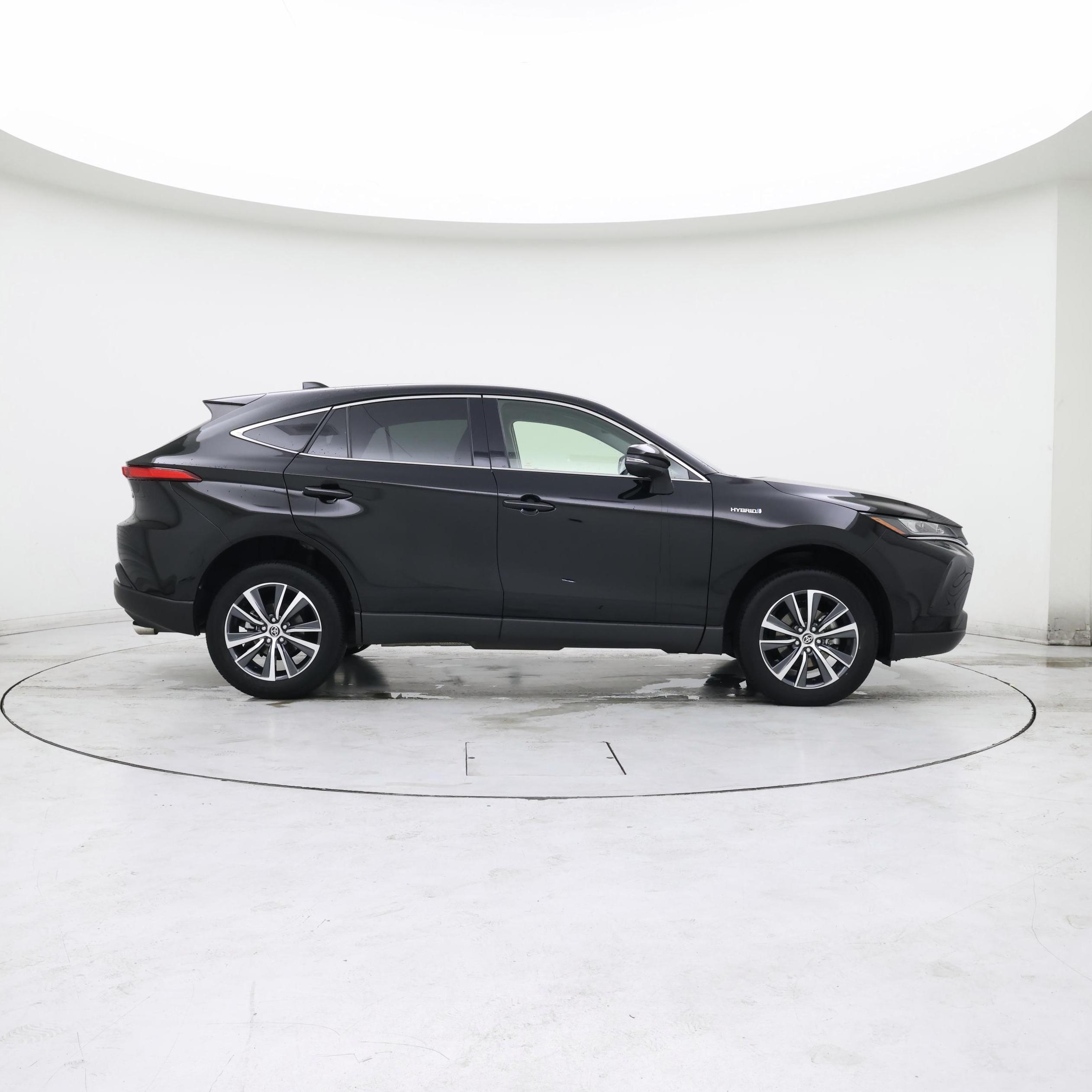 Thumbnail: 2021 Toyota Venza - 7