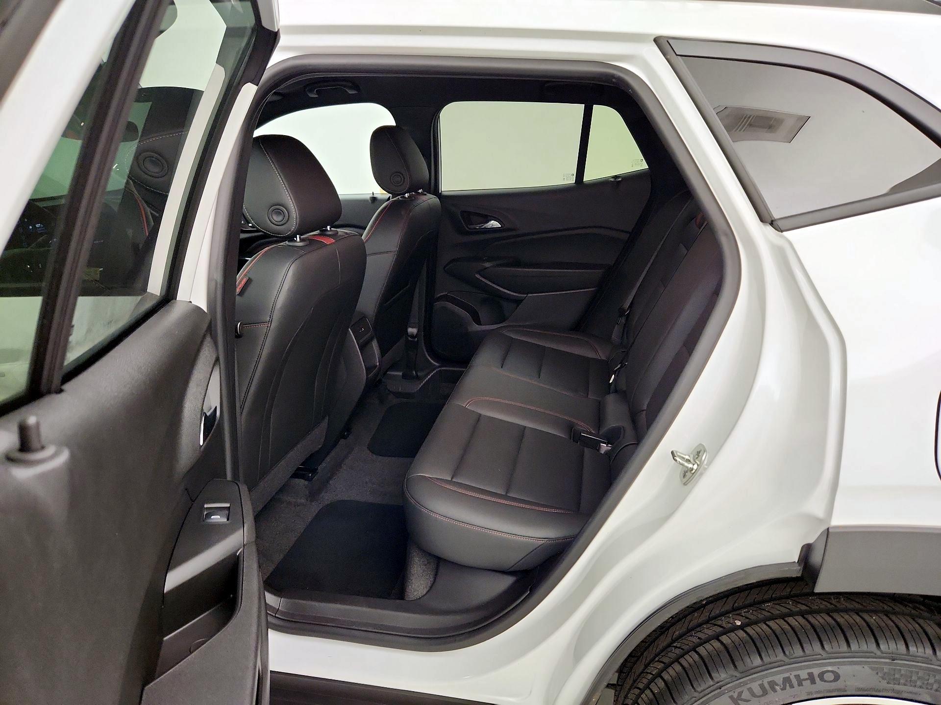 Thumbnail: 2025 Chevrolet Trax - 19