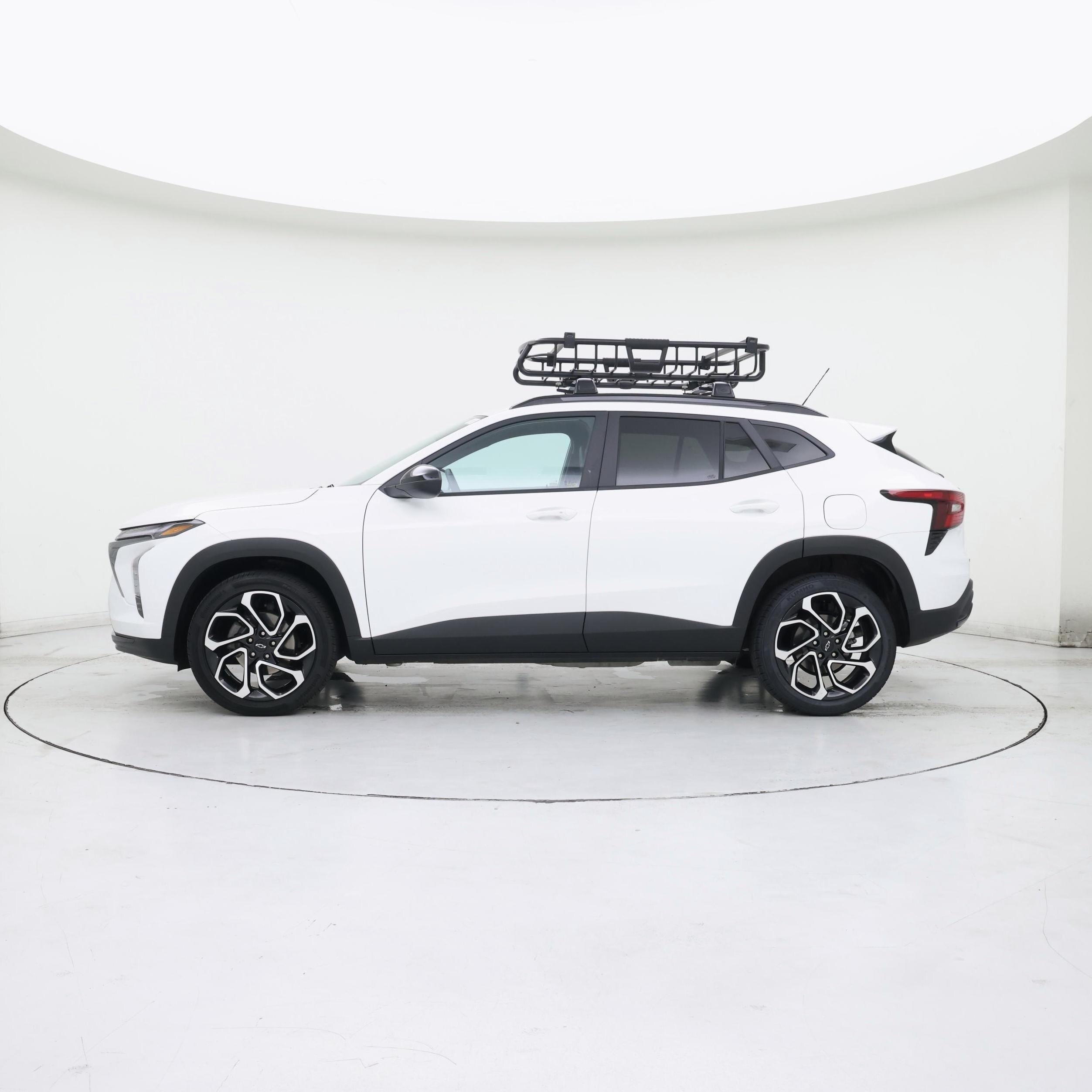 Thumbnail: 2025 Chevrolet Trax - 3