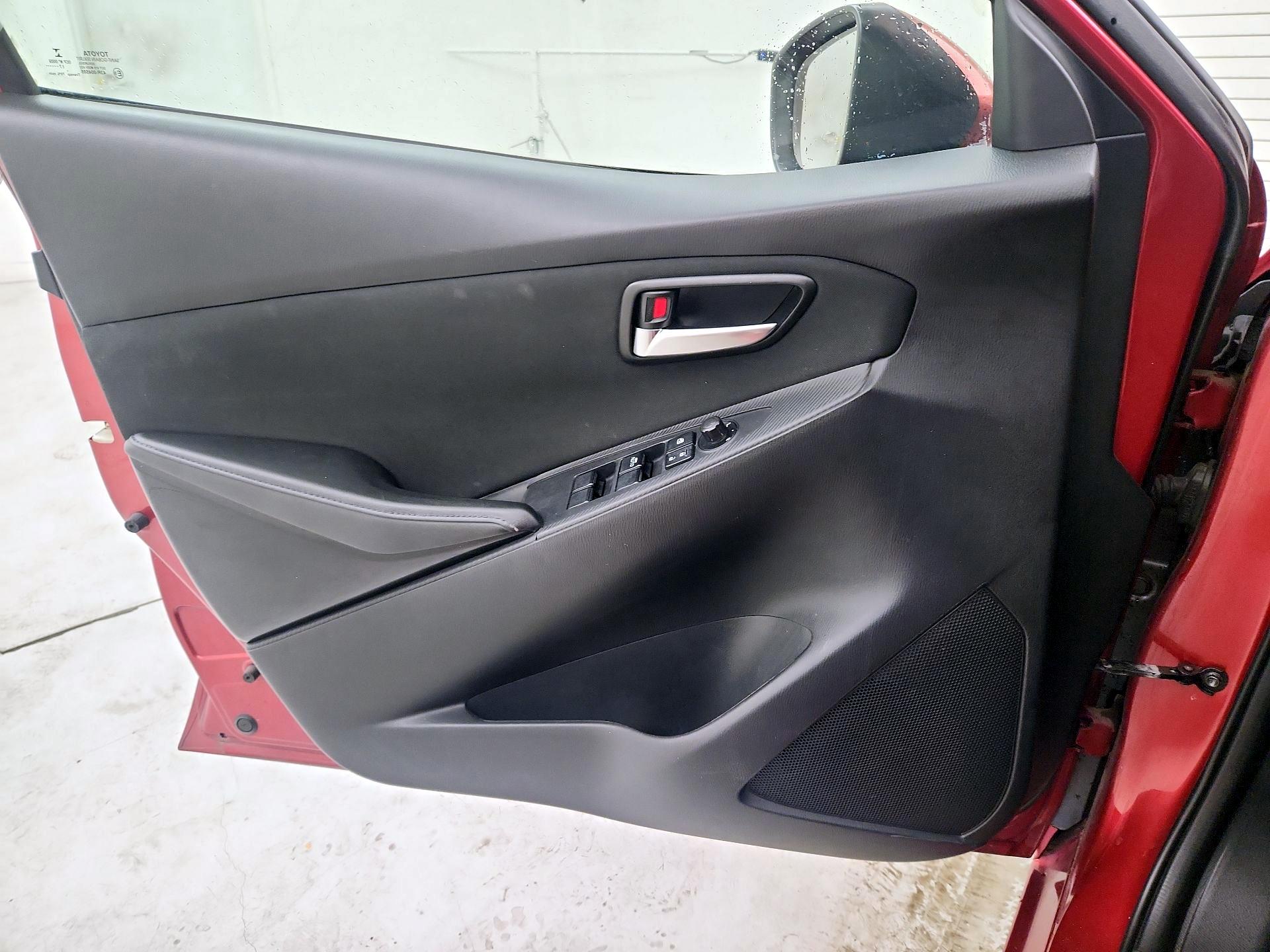 Thumbnail: 2018 Toyota Yaris iA - 12
