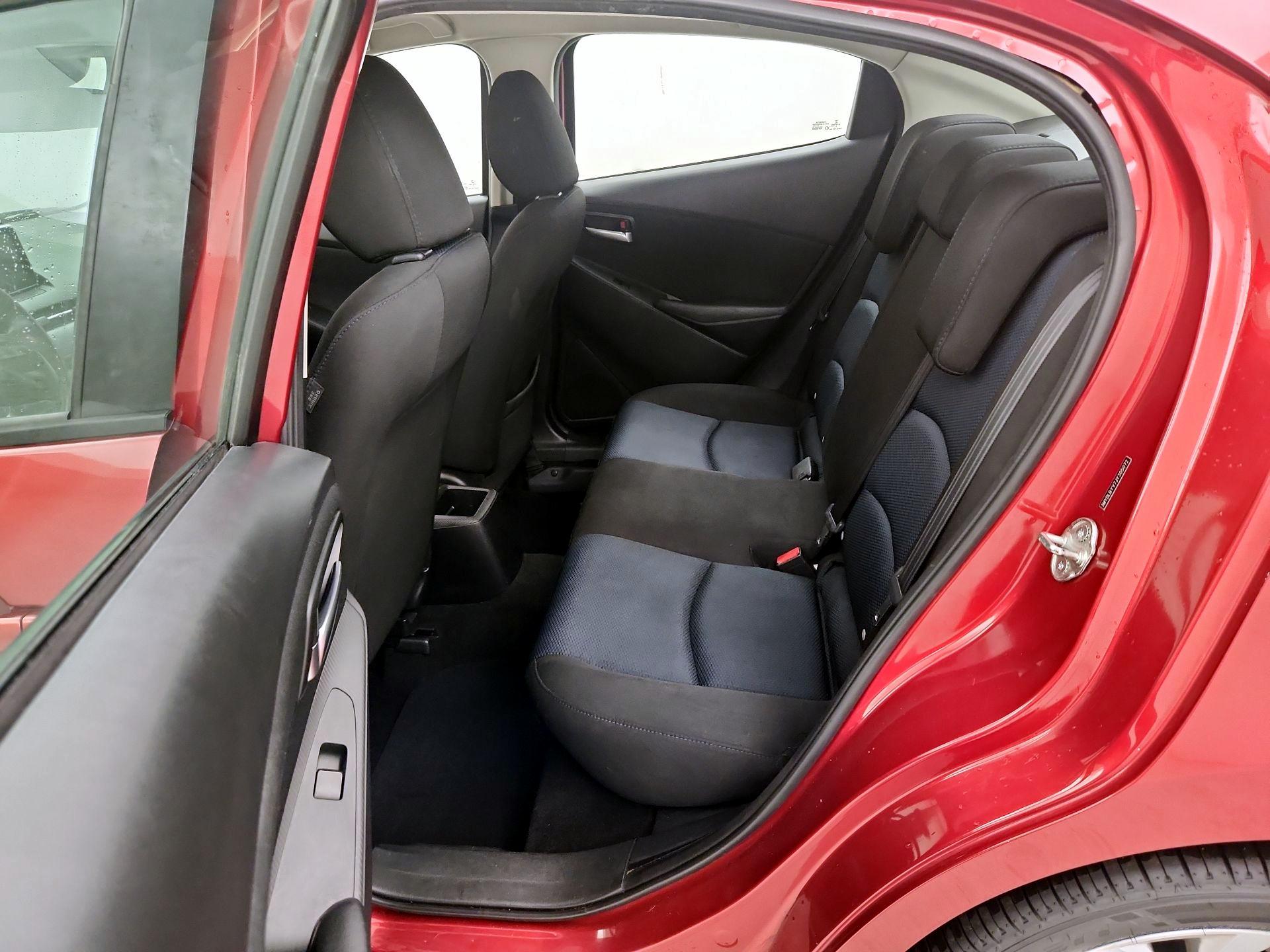 Thumbnail: 2018 Toyota Yaris iA - 19
