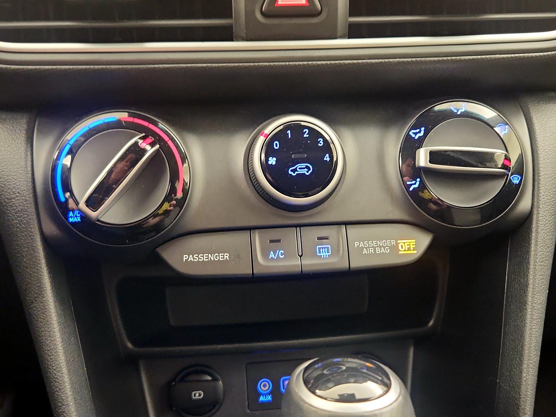 Thumbnail: 2019 Hyundai Kona - 16