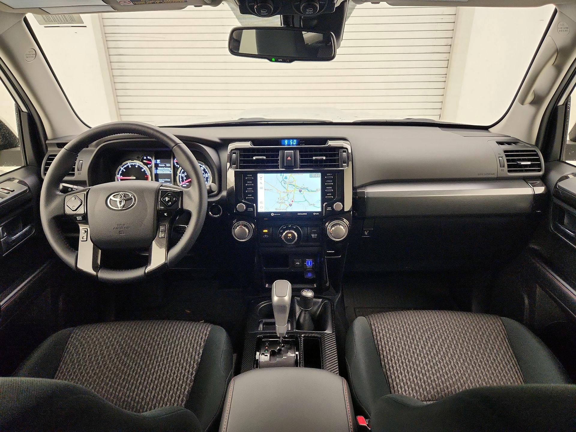 Thumbnail: 2024 Toyota 4Runner - 9