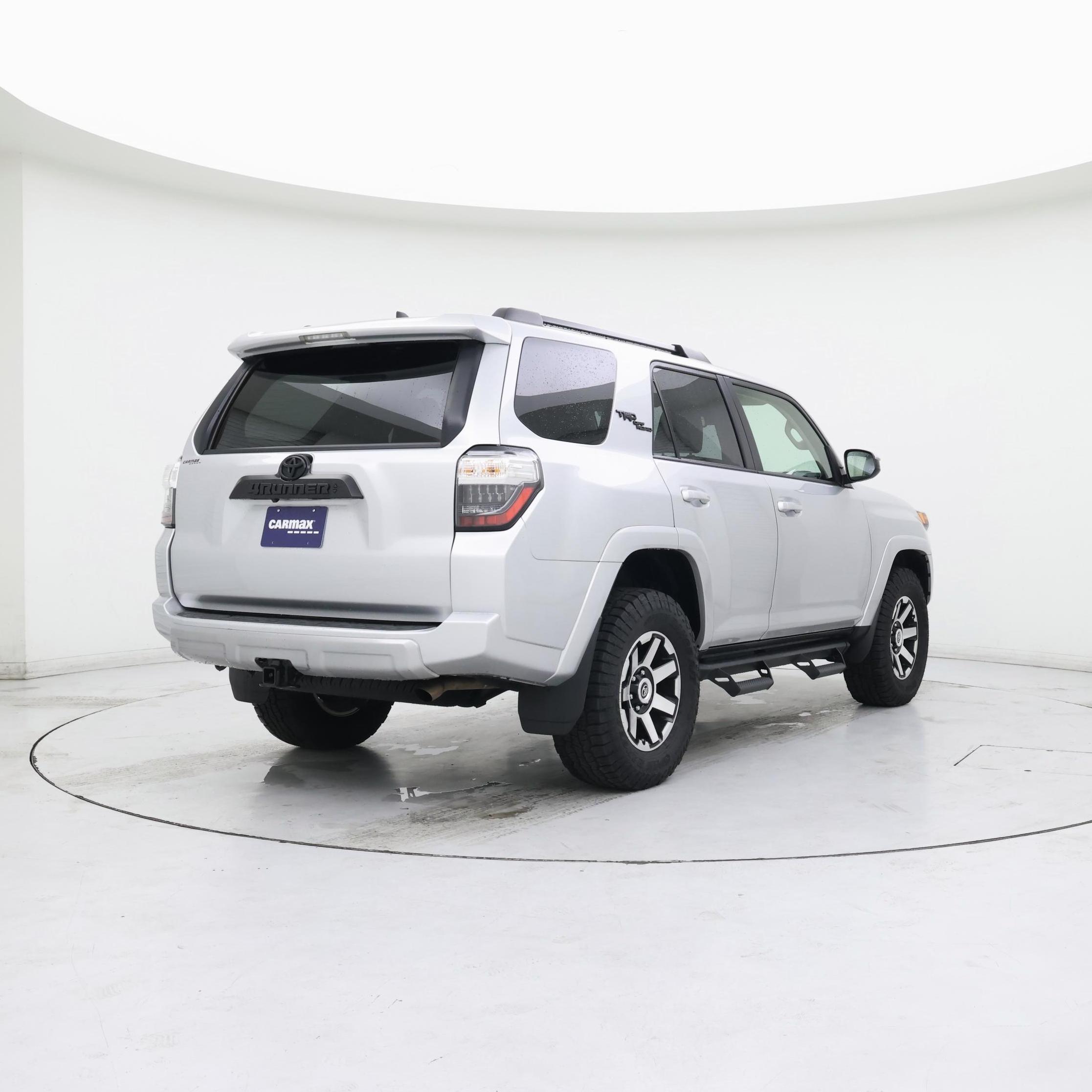 Thumbnail: 2024 Toyota 4Runner - 8