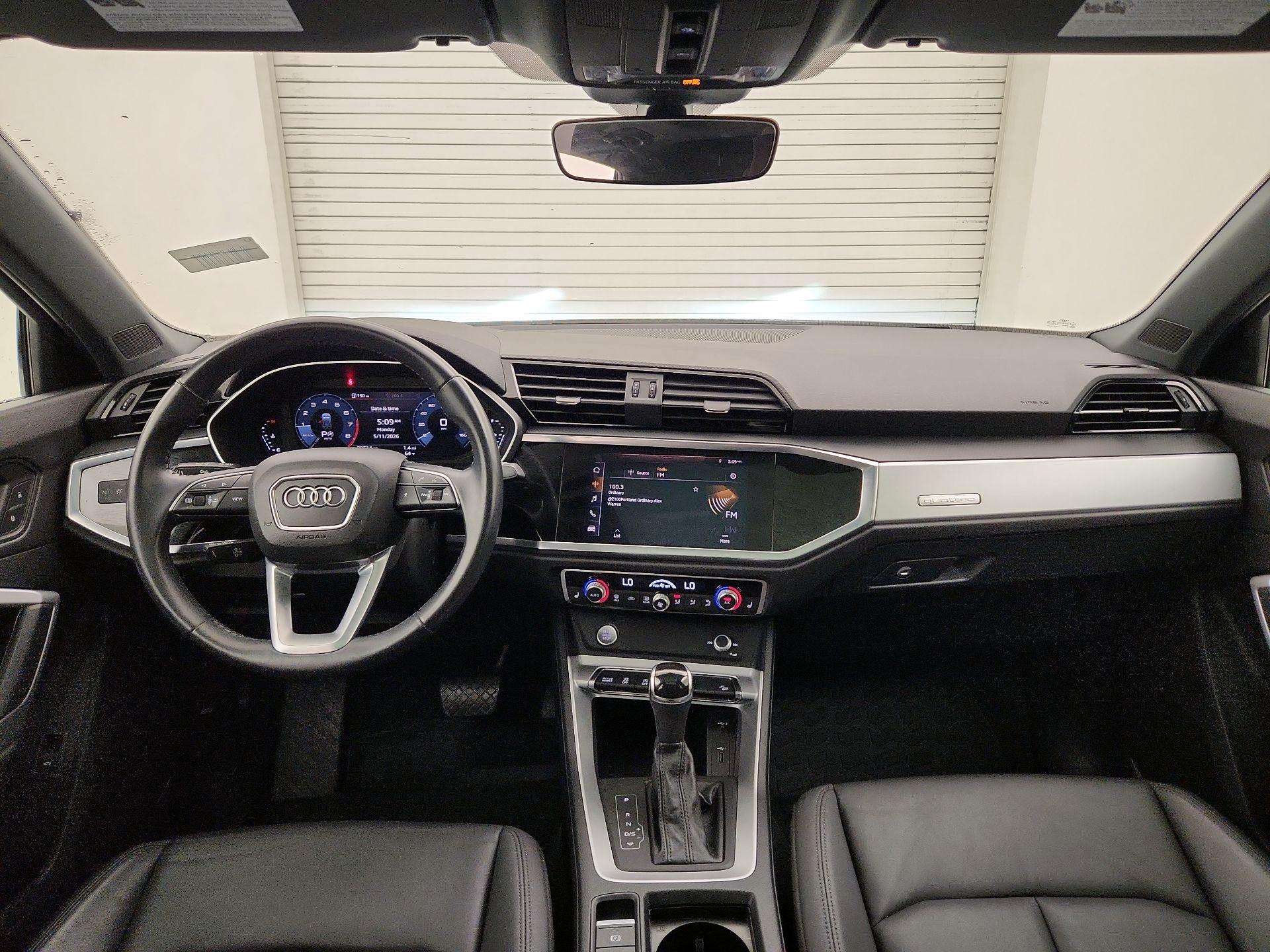 Thumbnail: 2020 Audi Q3 - 9