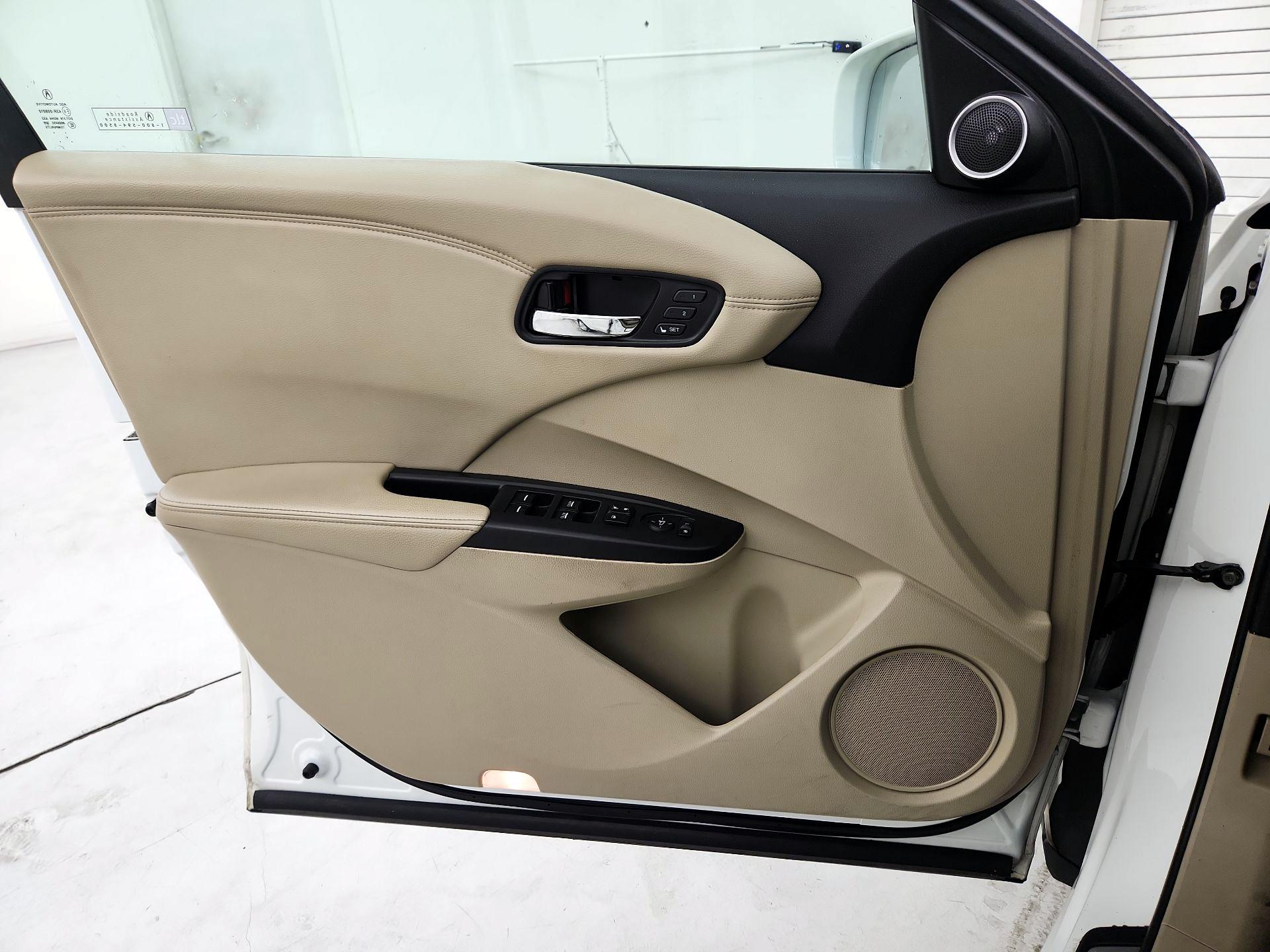 Thumbnail: 2015 Acura RDX - 12