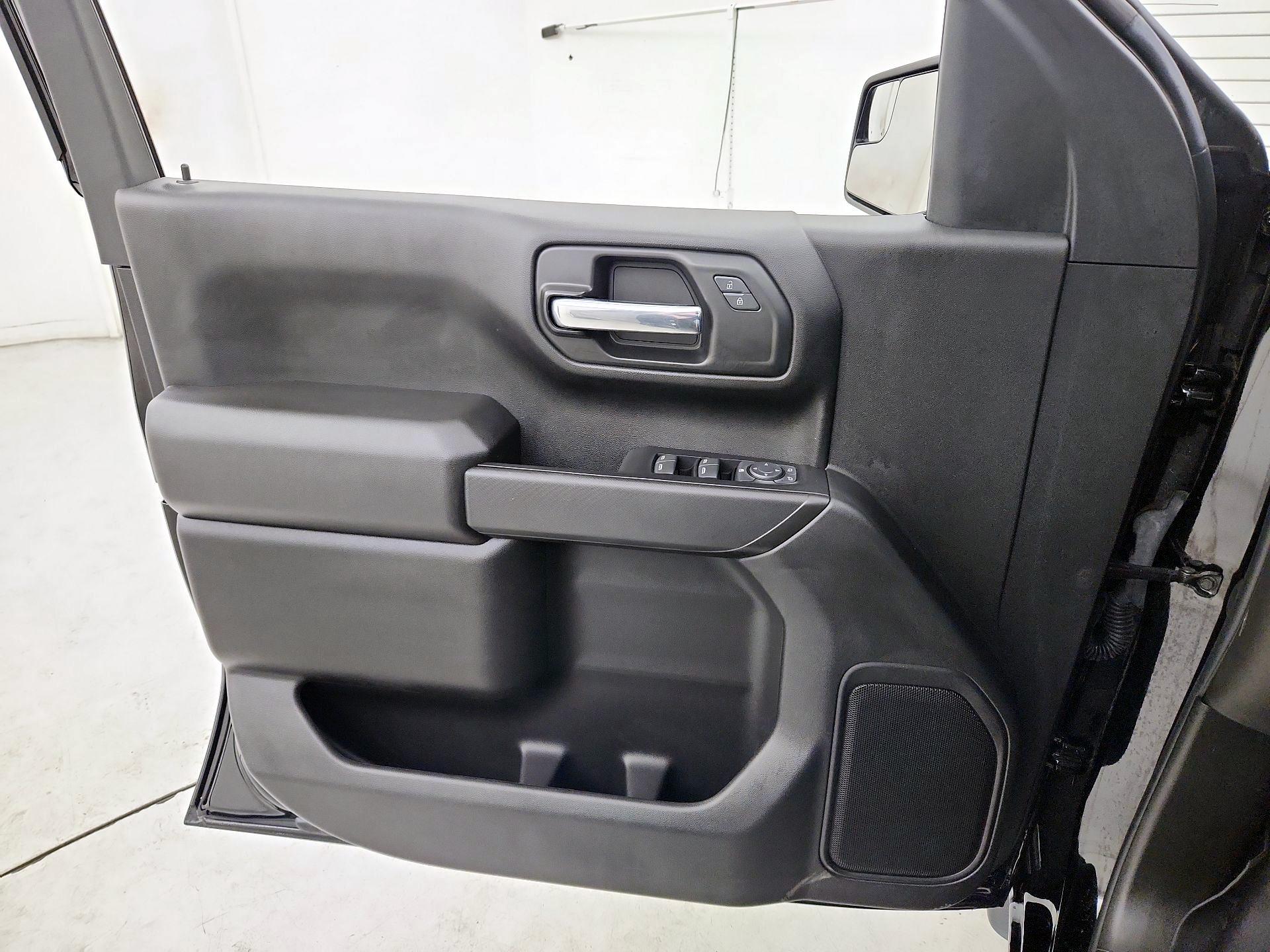 Thumbnail: 2022 Chevrolet Silverado 1500 - 12