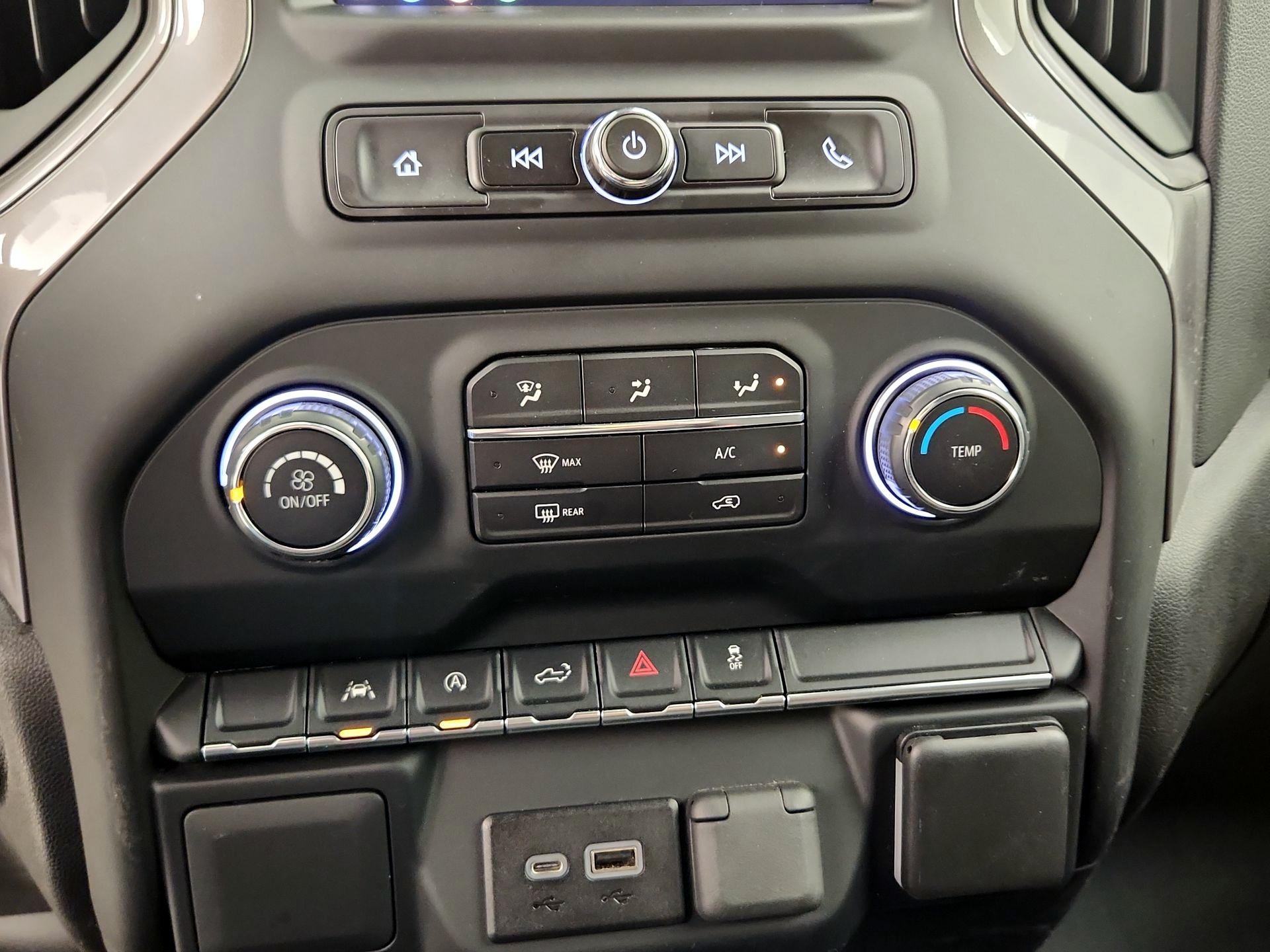 Thumbnail: 2022 Chevrolet Silverado 1500 - 16