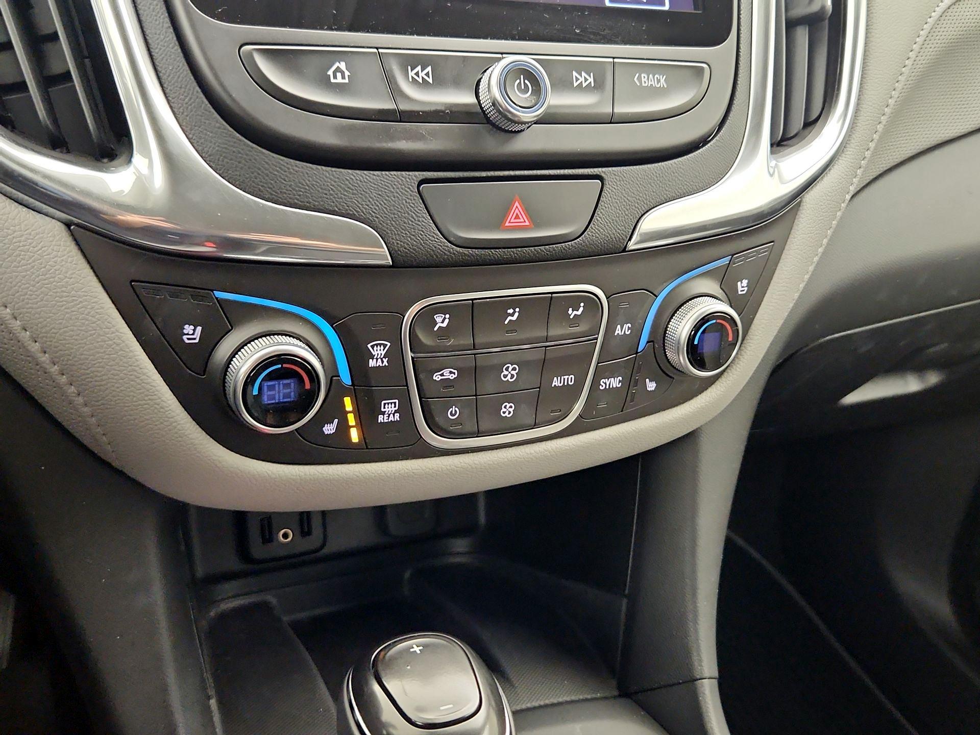 Thumbnail: 2018 Chevrolet Equinox - 16