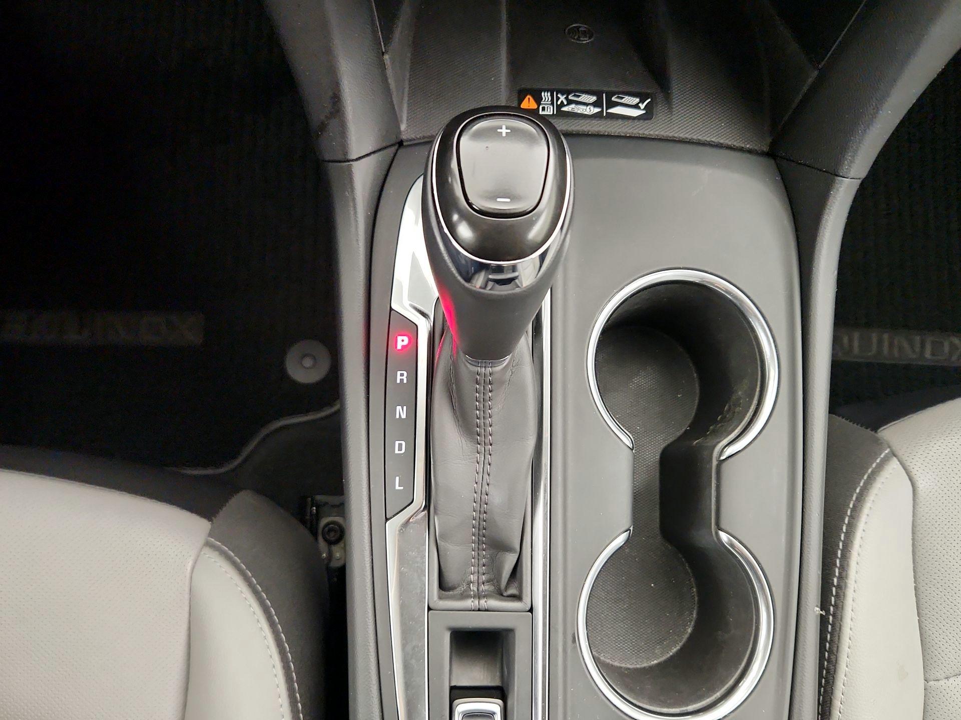 Thumbnail: 2018 Chevrolet Equinox - 17