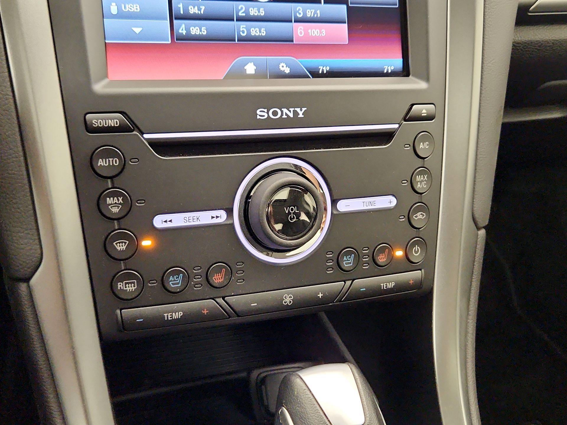 Thumbnail: 2016 Ford Fusion - 16