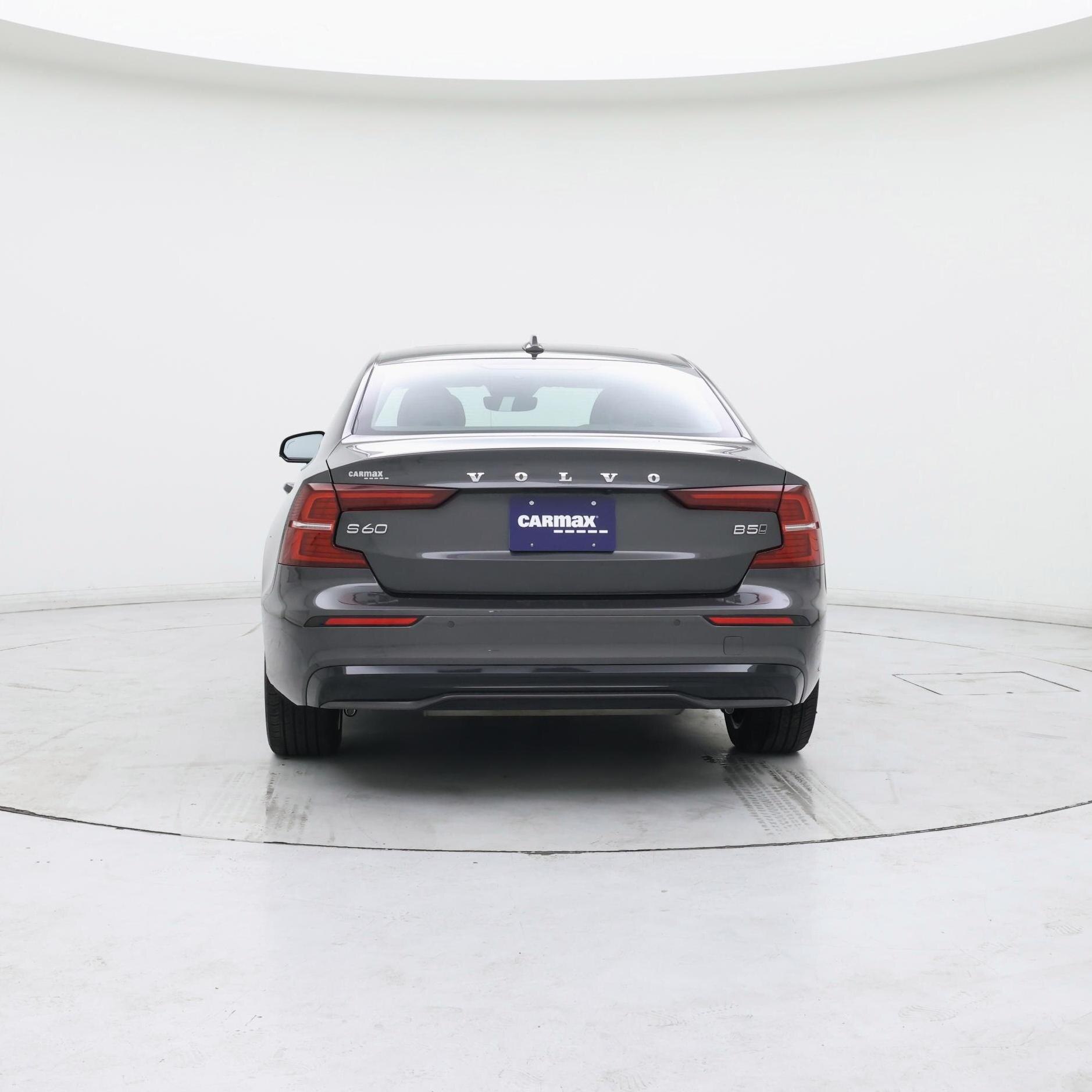 Thumbnail: 2025 Volvo S60 - 6