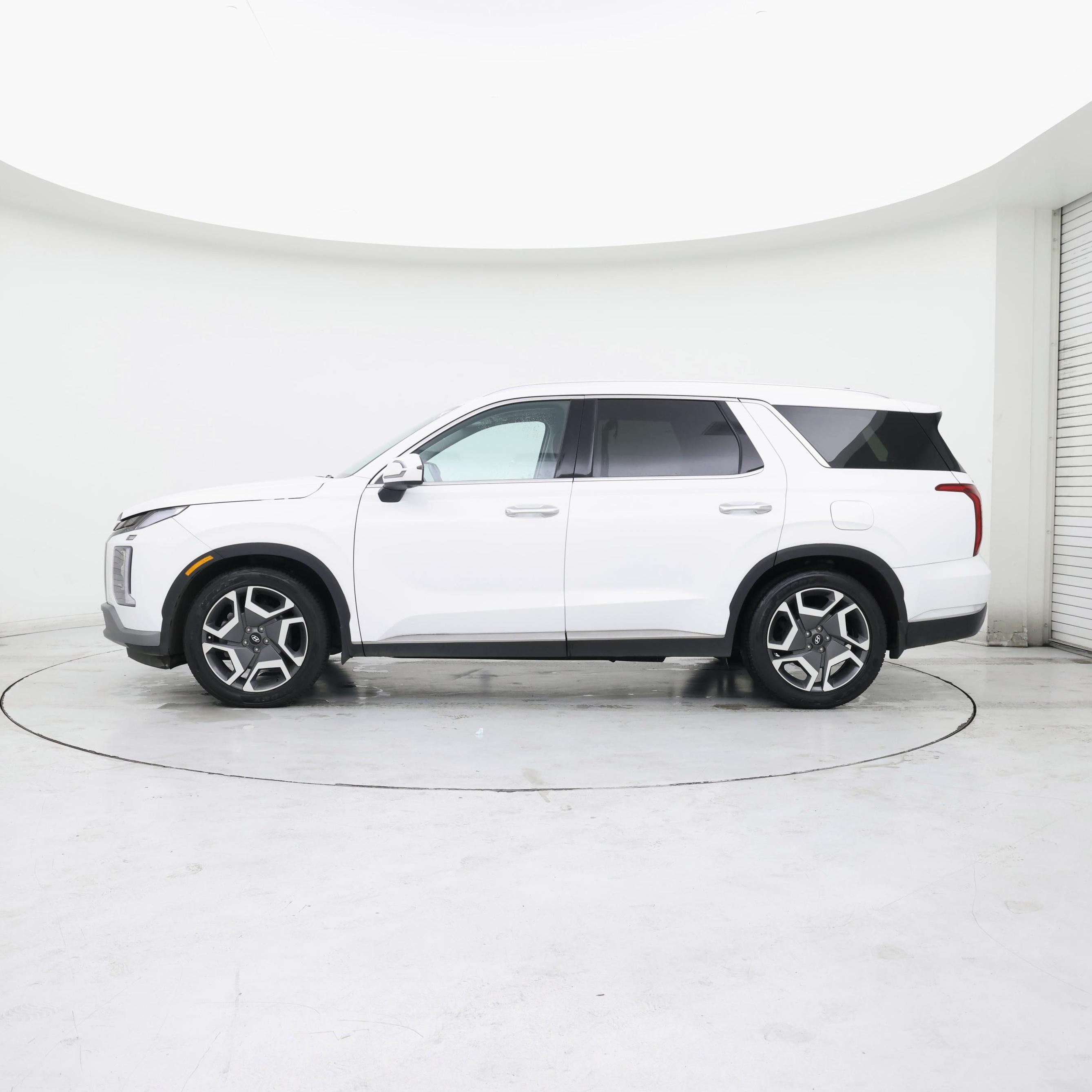 Thumbnail: 2024 Hyundai Palisade - 3