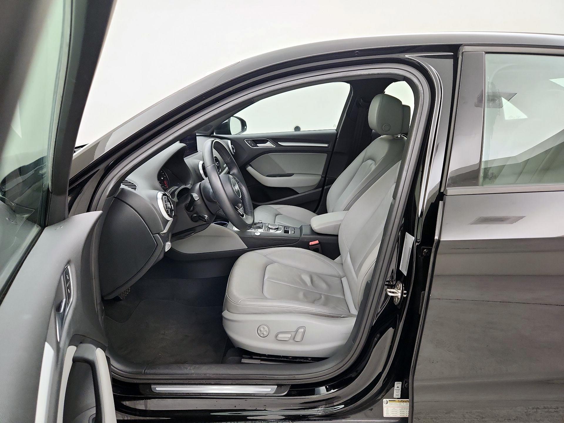 Thumbnail: 2018 Audi A3 - 11