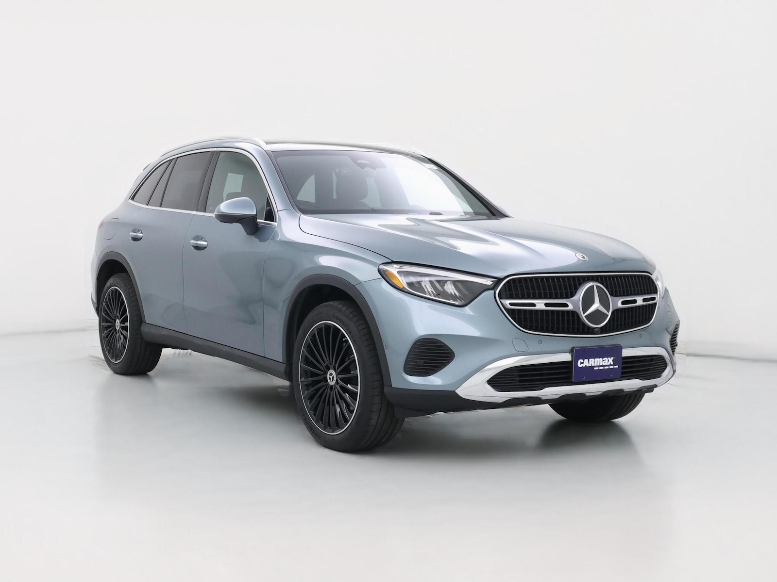 2025 Mercedes-Benz GLC Base - Photo 1