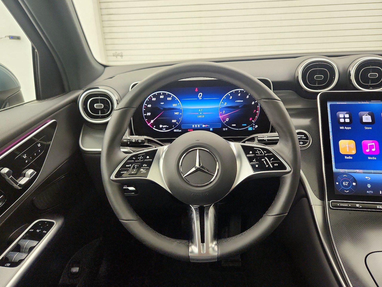 2025 Mercedes-Benz GLC Base - Photo 11