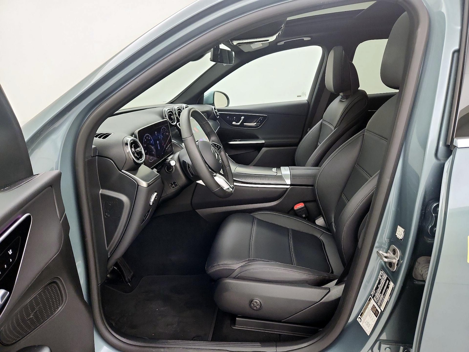 2025 Mercedes-Benz GLC Base - Photo 12