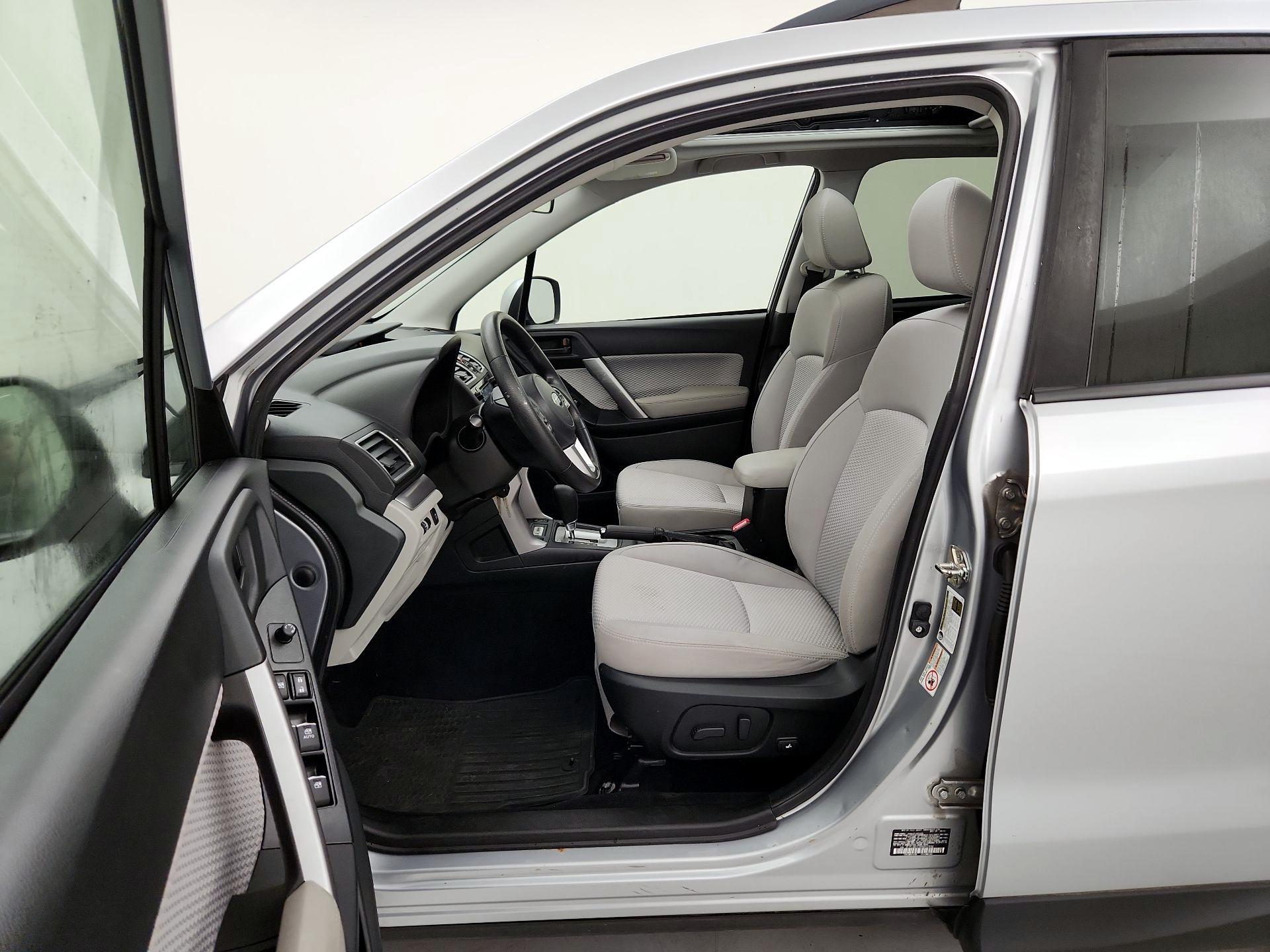 Thumbnail: 2017 Subaru Forester - 11
