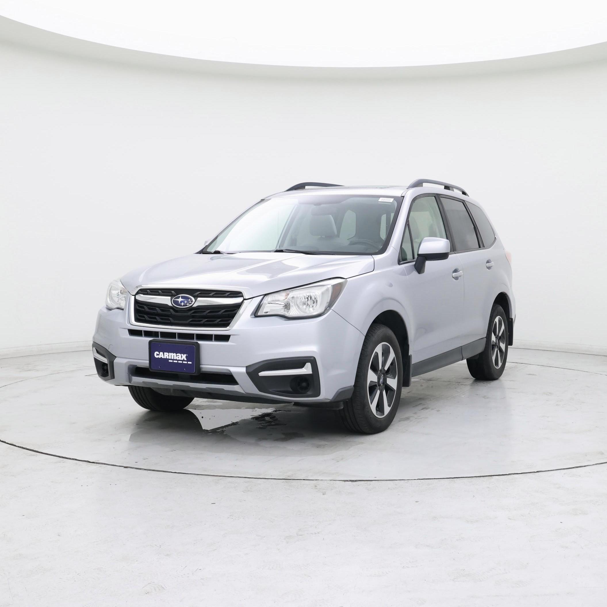 Thumbnail: 2017 Subaru Forester - 4
