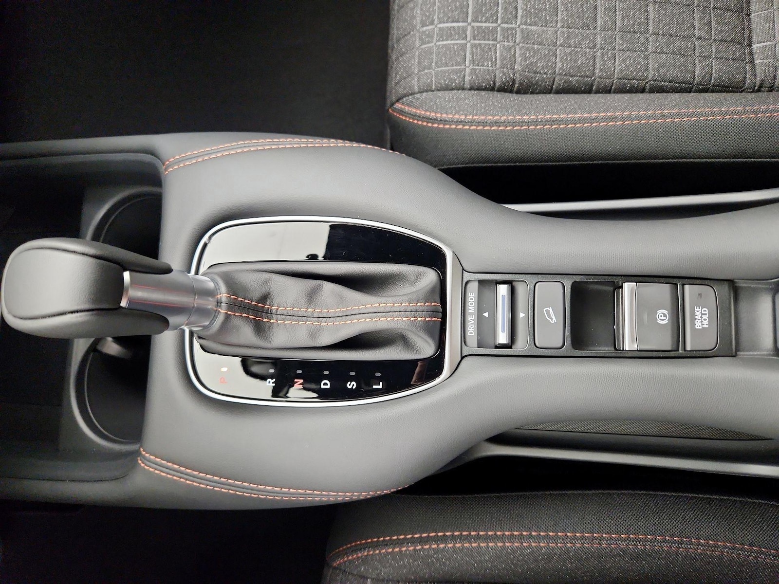 2026 Honda HR-V Sport - Photo 18