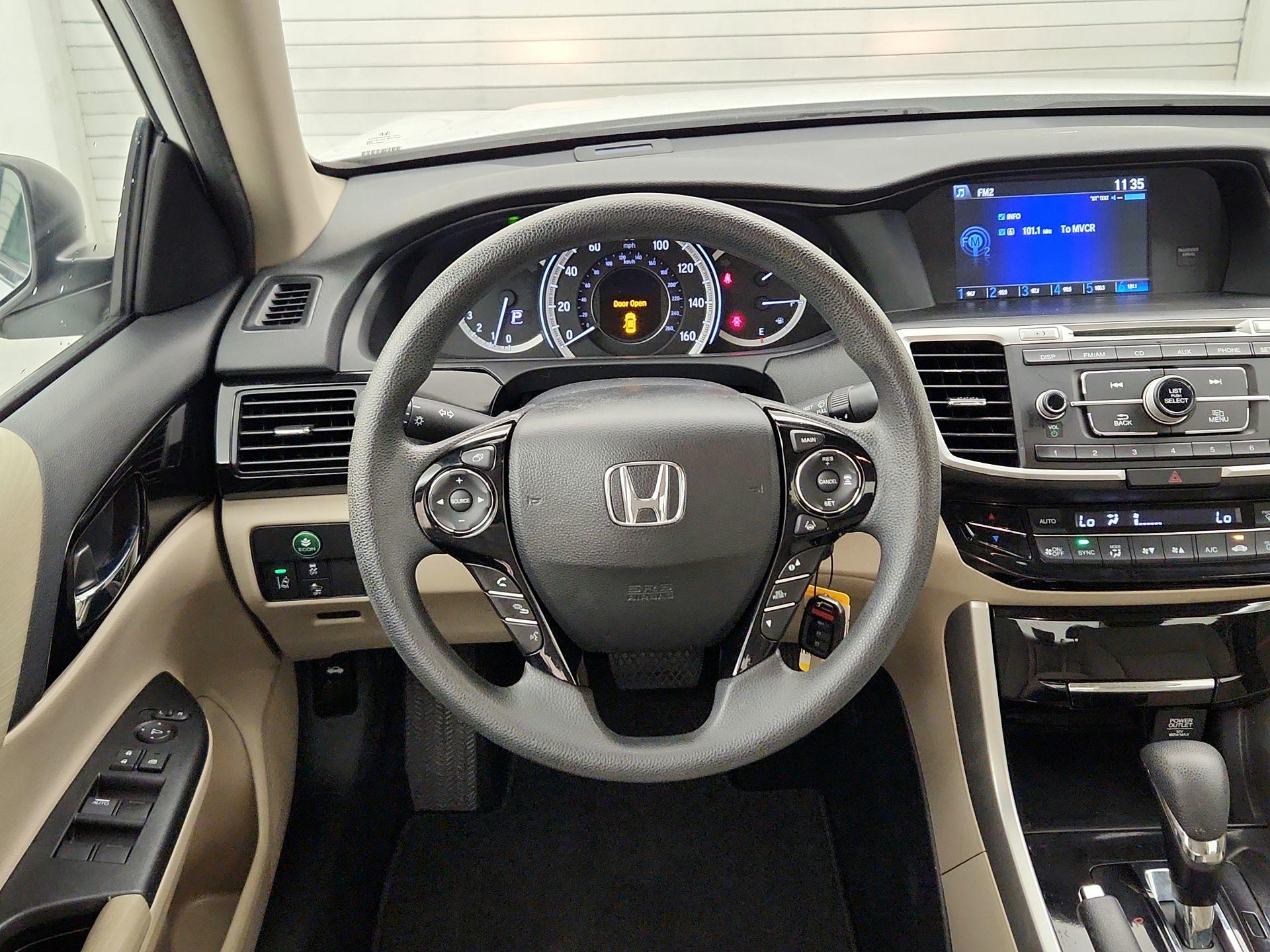 Thumbnail: 2016 Honda Accord - 10
