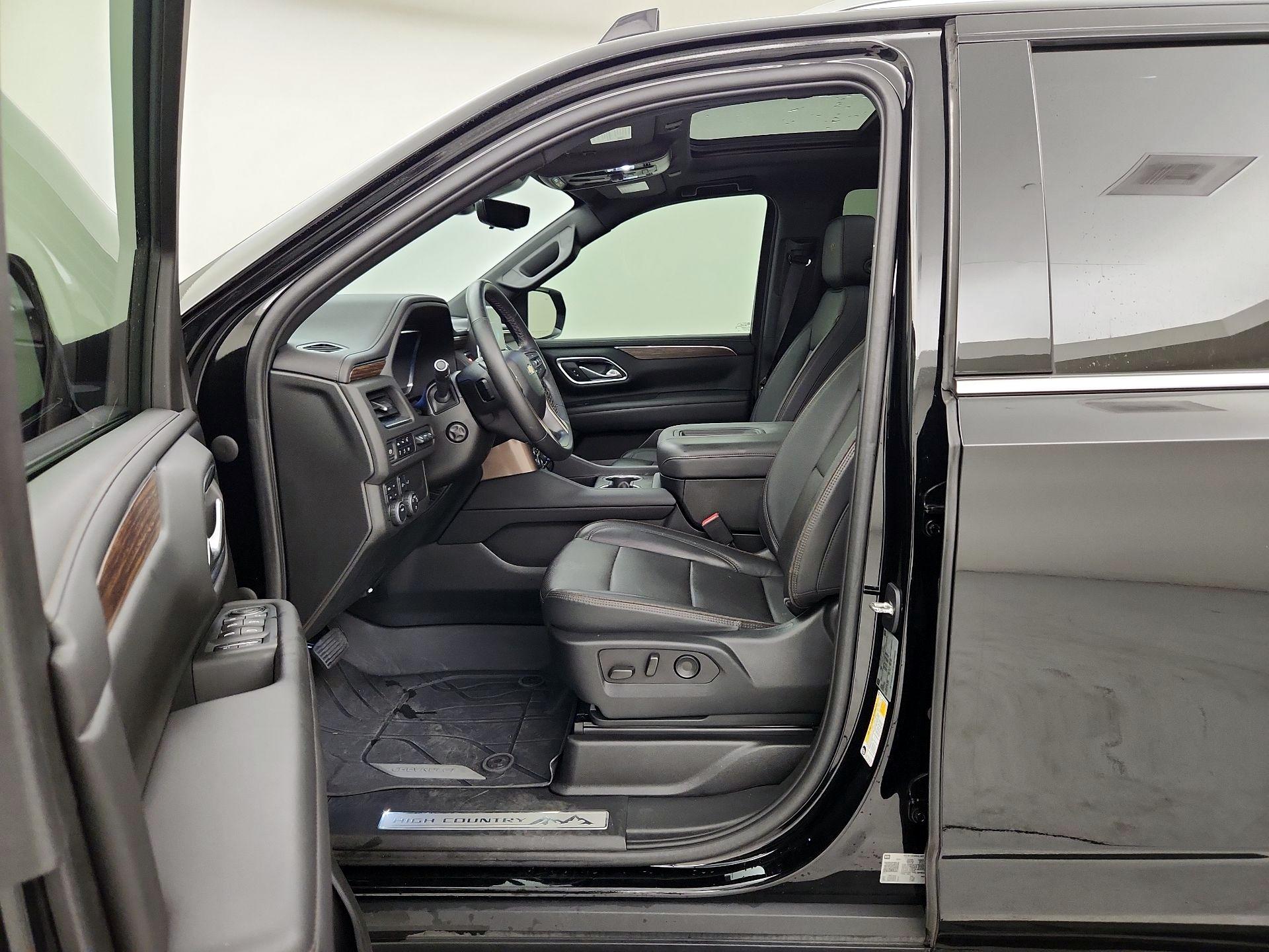 Thumbnail: 2023 Chevrolet Tahoe - 11
