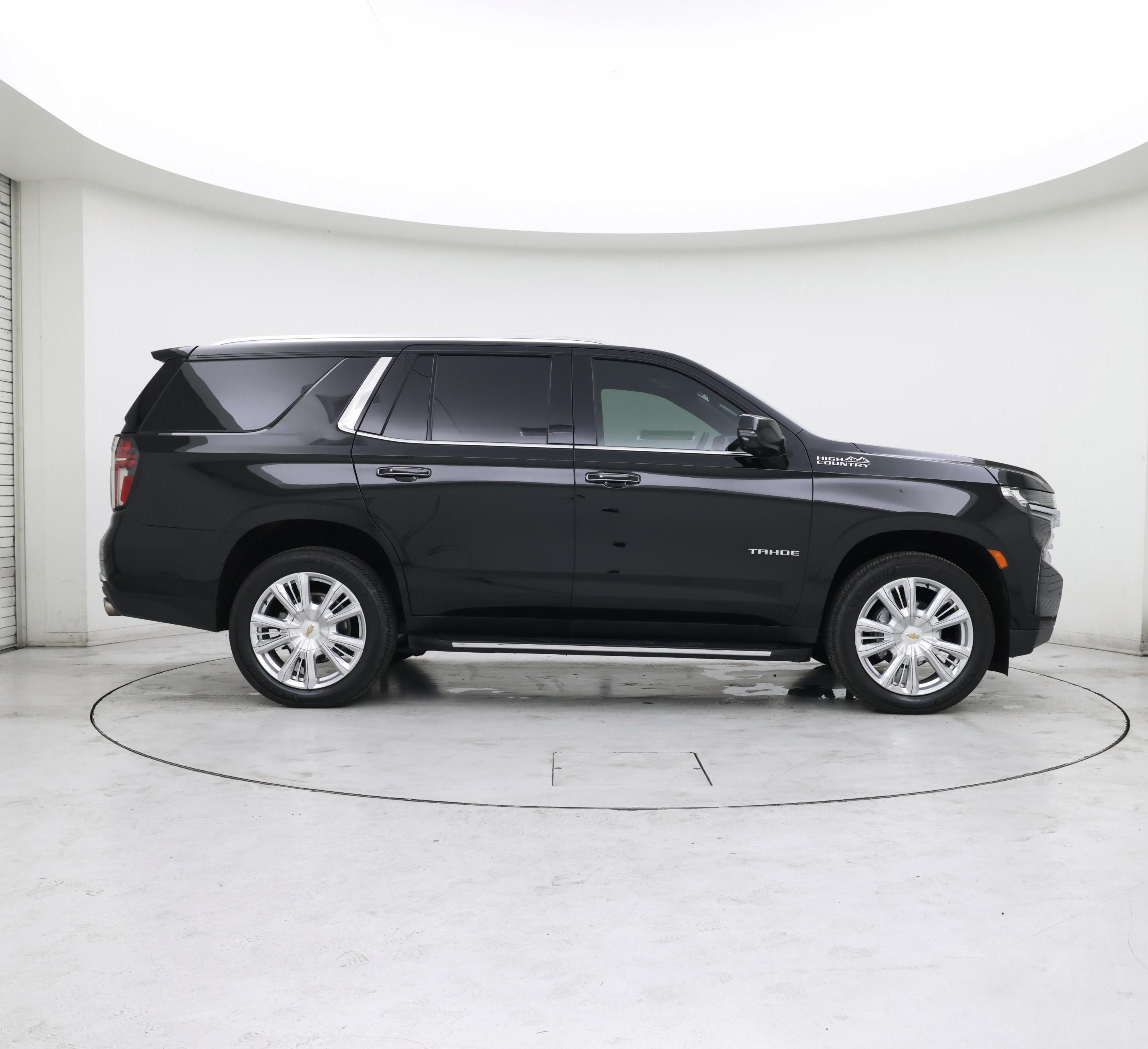 Thumbnail: 2023 Chevrolet Tahoe - 7
