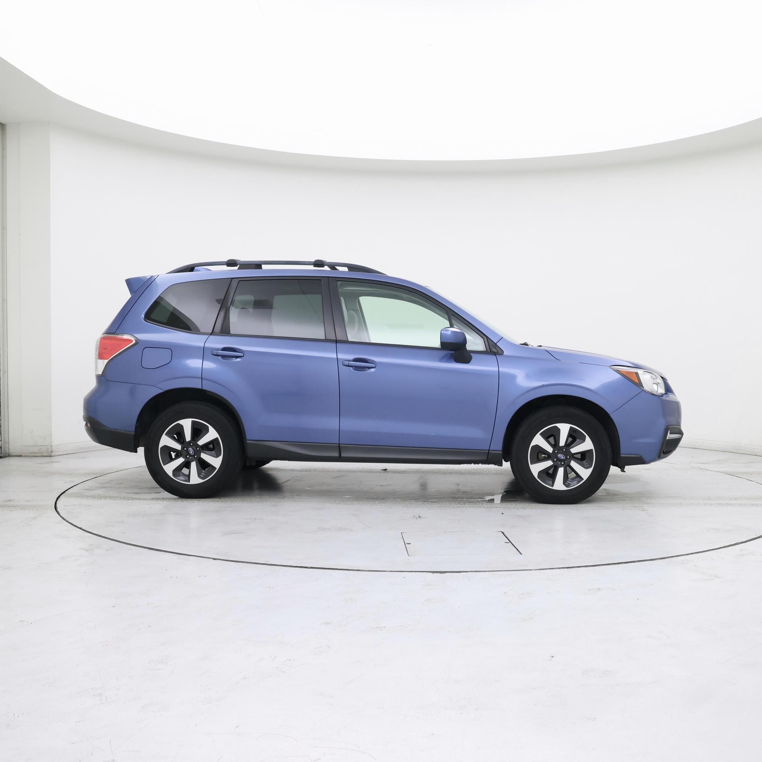 Thumbnail: 2017 Subaru Forester - 7